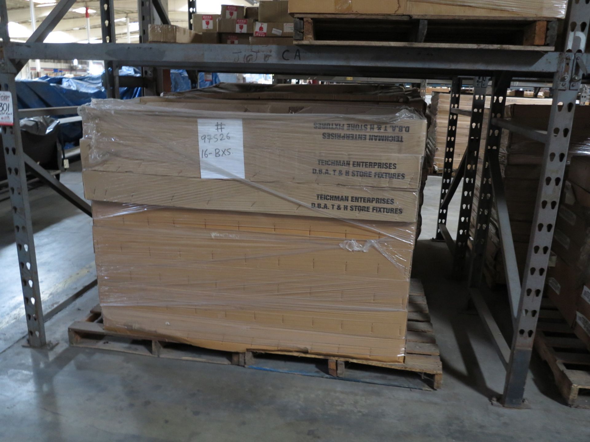 LOT - CONTENTS OF (3) SECTIONS OF PALLET RACK TO INCLUDE: ITEM # 26209, 2 WAY W (2) 15" STR. ARMS, - Bild 12 aus 12