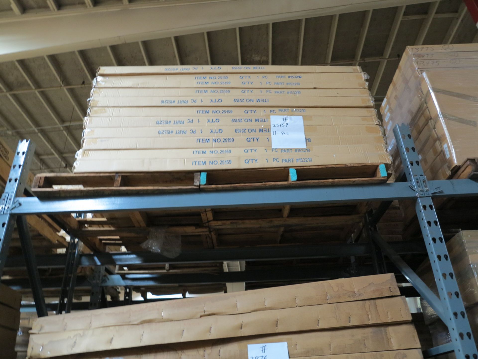 LOT - CONTENTS OF (2) SECTIONS OF PALLET RACK TO INCLUDE: ITEM # T3975, 2 TIER CLAMP ON - Image 6 of 8