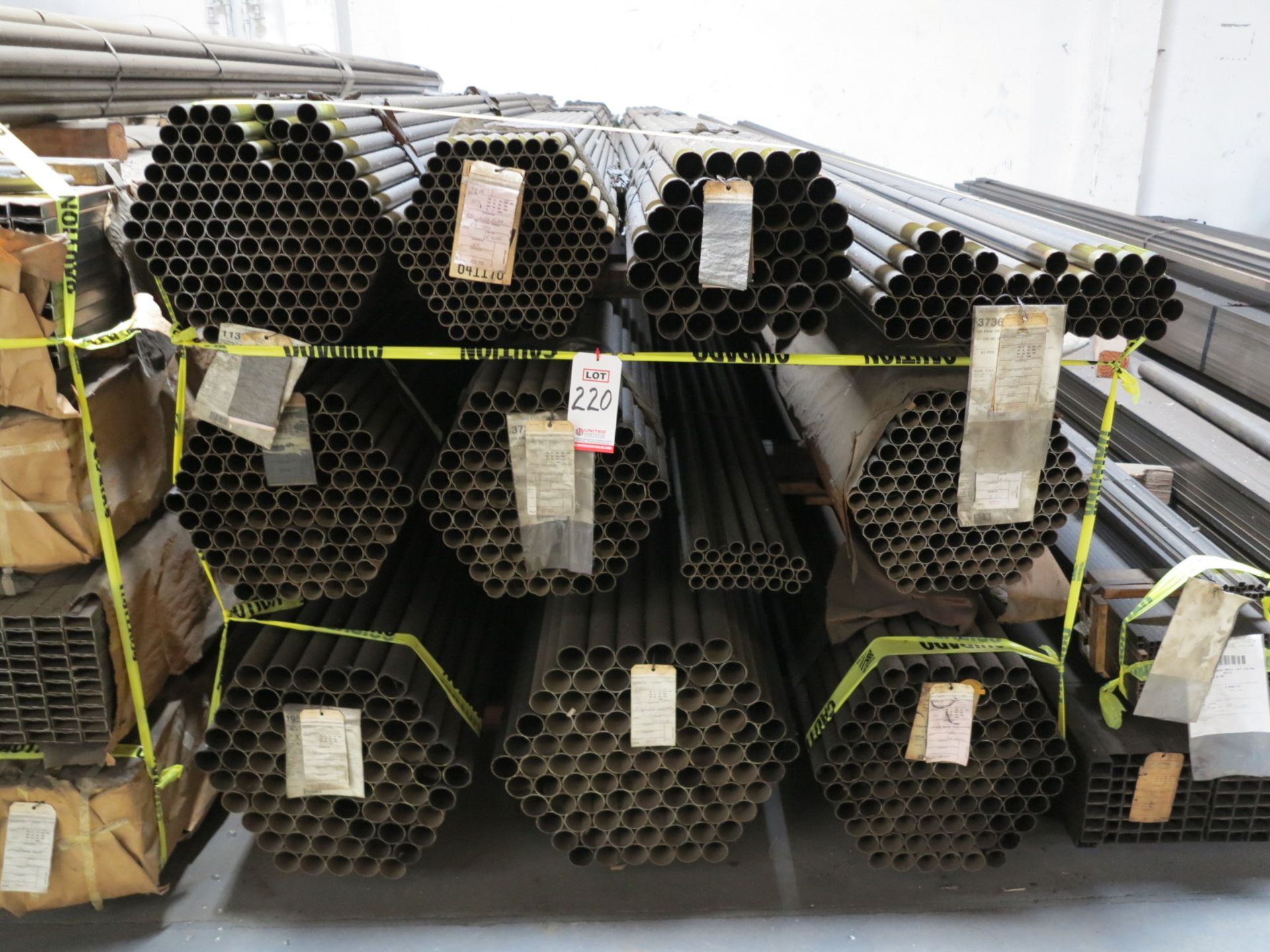 LOT - LARGE QUANTITY OF VARIOUS STEEL TUBE MATERIAL IN 20' LENGTHS