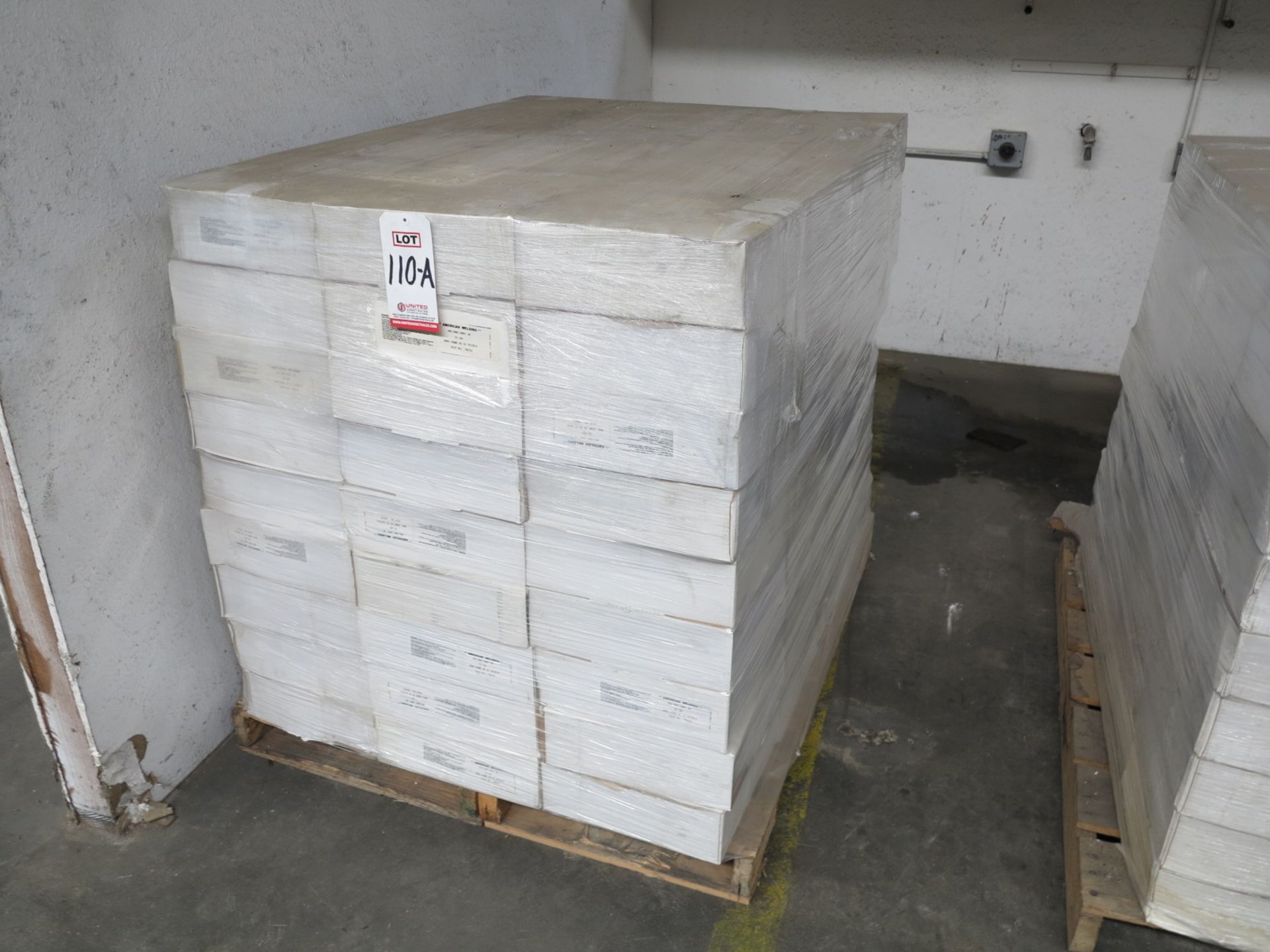 LOT - PALLET OF AMERICAN WELDING WIRE, S6, DIA. 1MM, 108 BOXES - Image 2 of 2