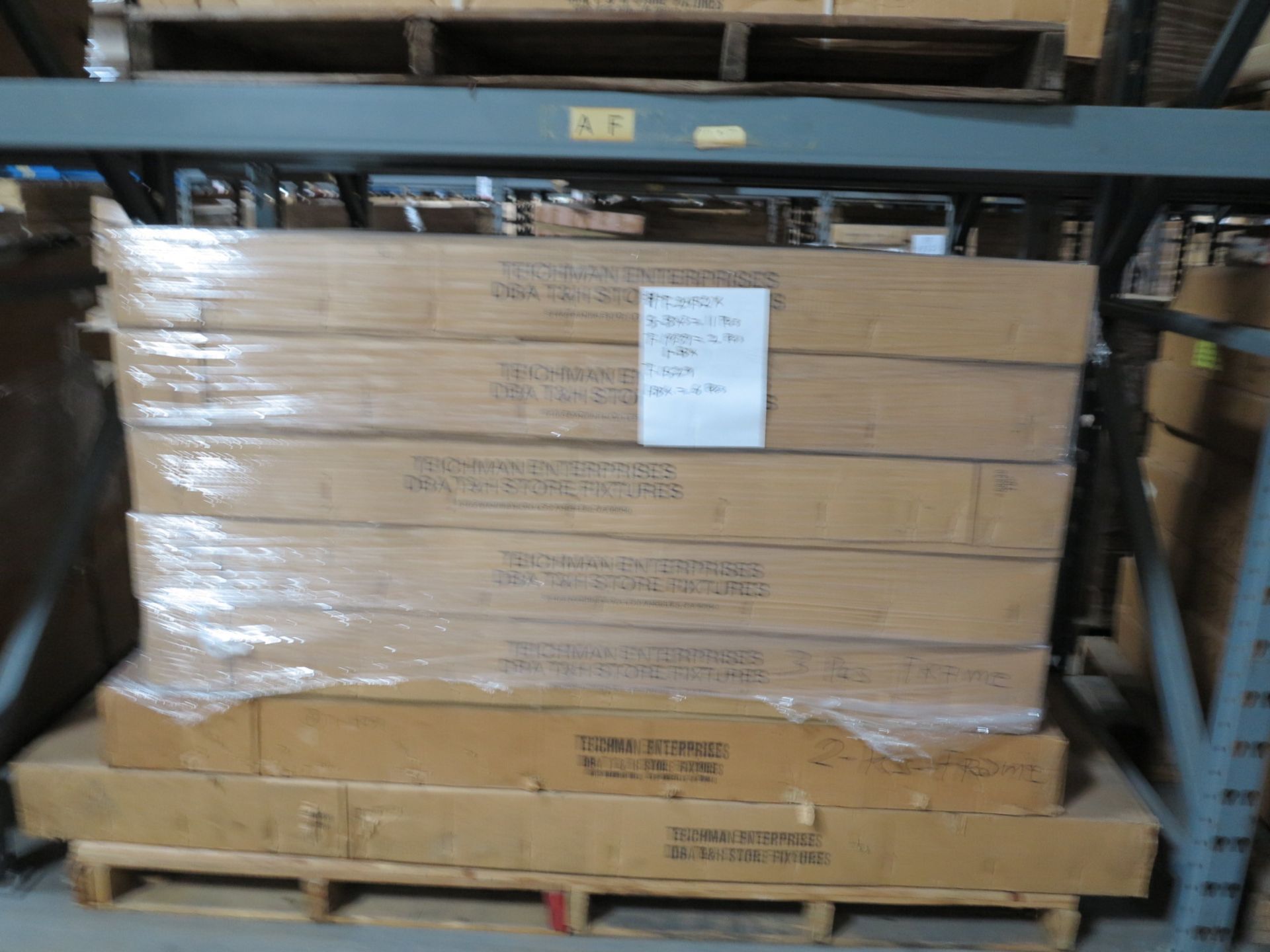 LOT - CONTENTS OF (2) SECTIONS OF PALLET RACK TO INCLUDE: ITEM # 86924, 1 X 2 FRAMES; ITEM # - Bild 8 aus 8