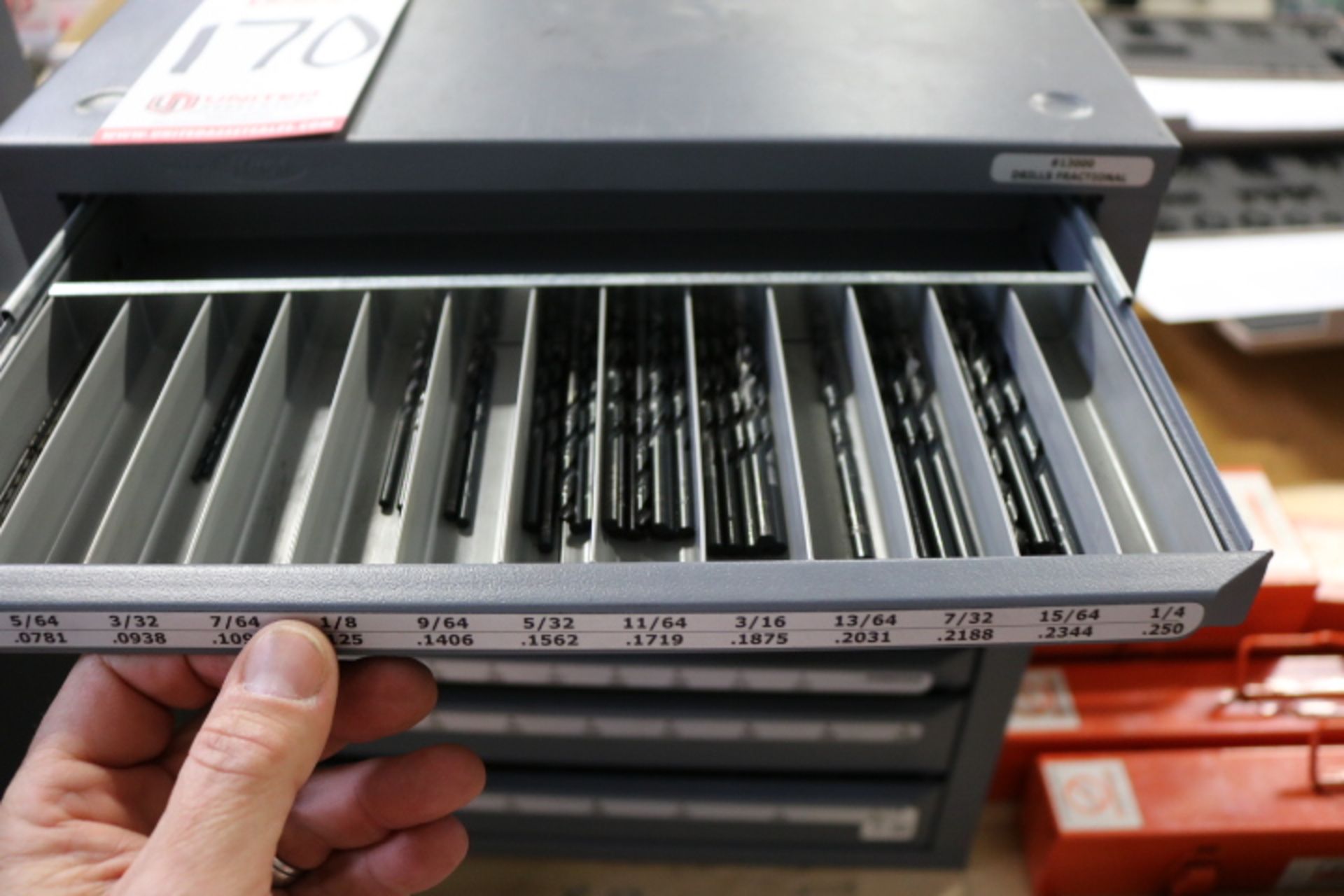 LOT - PAIR OF STACKABLE DRILL INDEX DRAWER CABINETS, W/ DRILL BITS - Image 2 of 5