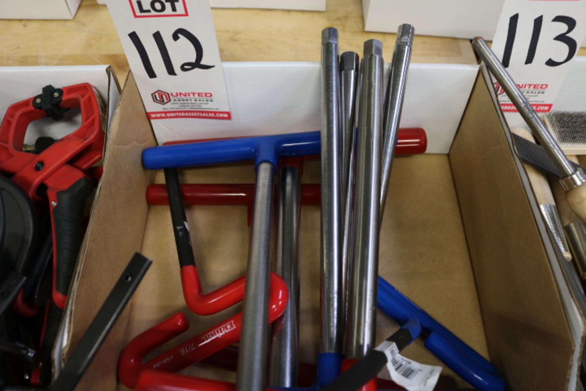 LOT - LARGE T HANDLE ALLEN WRENCHES