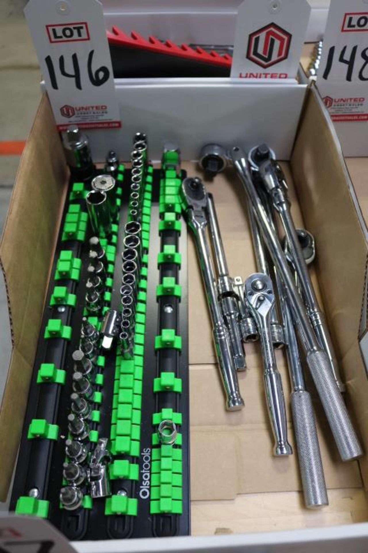 LOT - PROTO AND CRESCENT RATCHETS AND SOCKETS