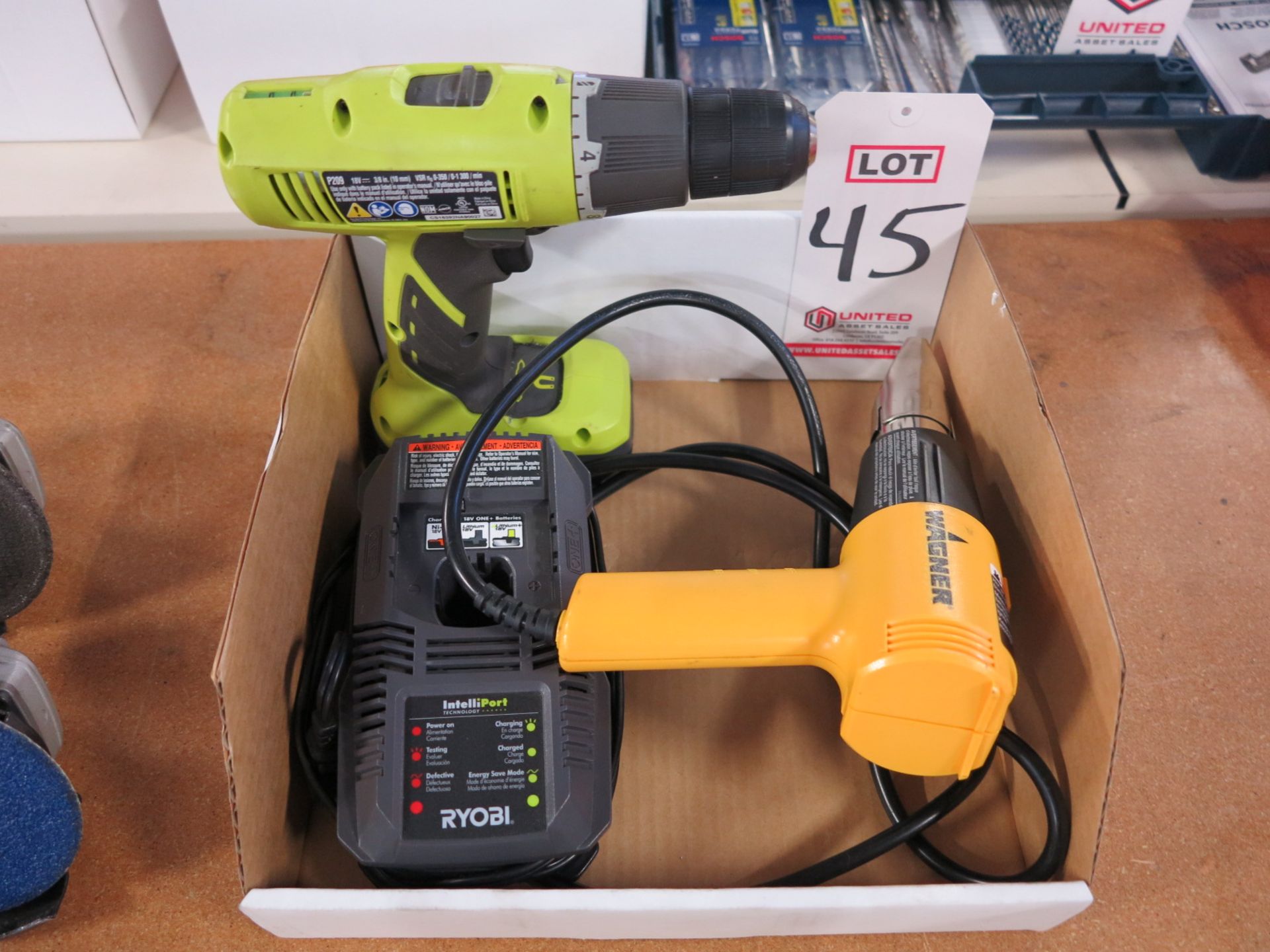 LOT - (1) RYOBI P209 3/8" CORDLESS DRILL W/ 18V BATTERY, CHARGER AND (1) WAGNER HEAT GUN, MODEL