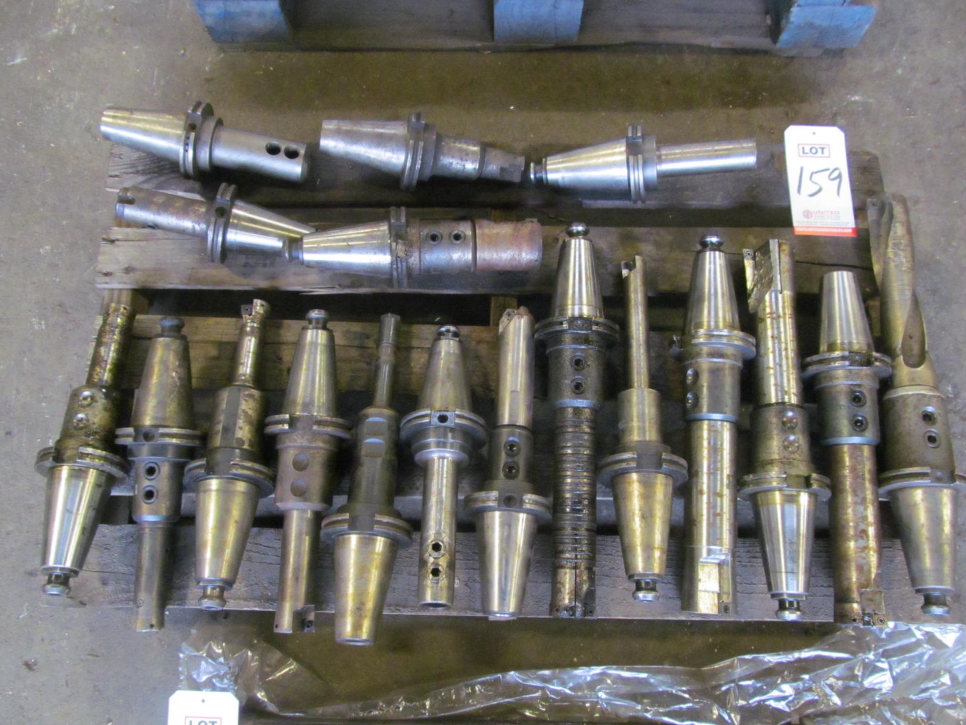 LOT - ASSORTED CAT50 TOOL HOLDERS