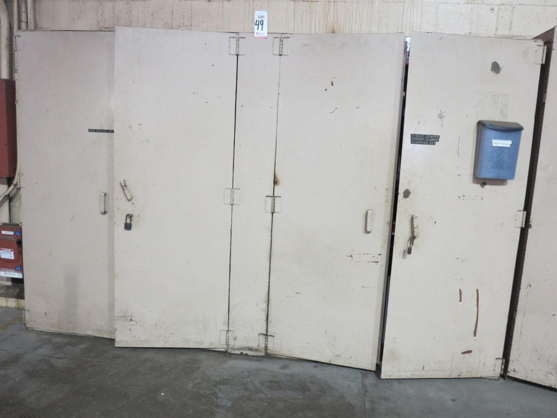 LARGE STEEL 4-DOOR STORAGE CABINET, 11' X 18" X 7'