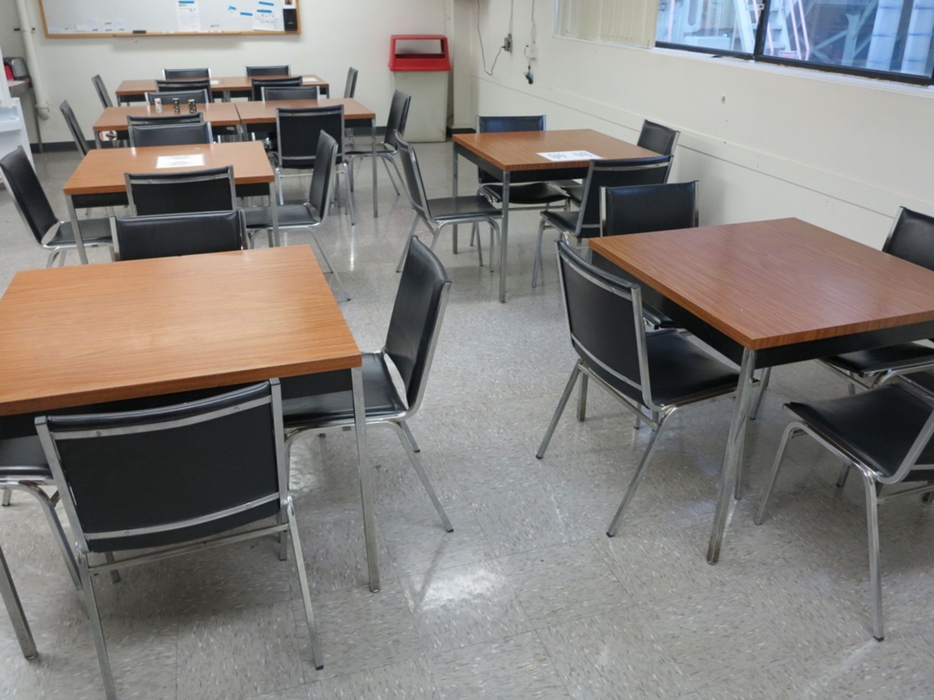 LOT - CONTENTS OF LUNCHROOM TO INCLUDE: (9) 3' X 3' TABLES, (28) CHAIRS, GE CAROUSEL MICROWAVE, LG