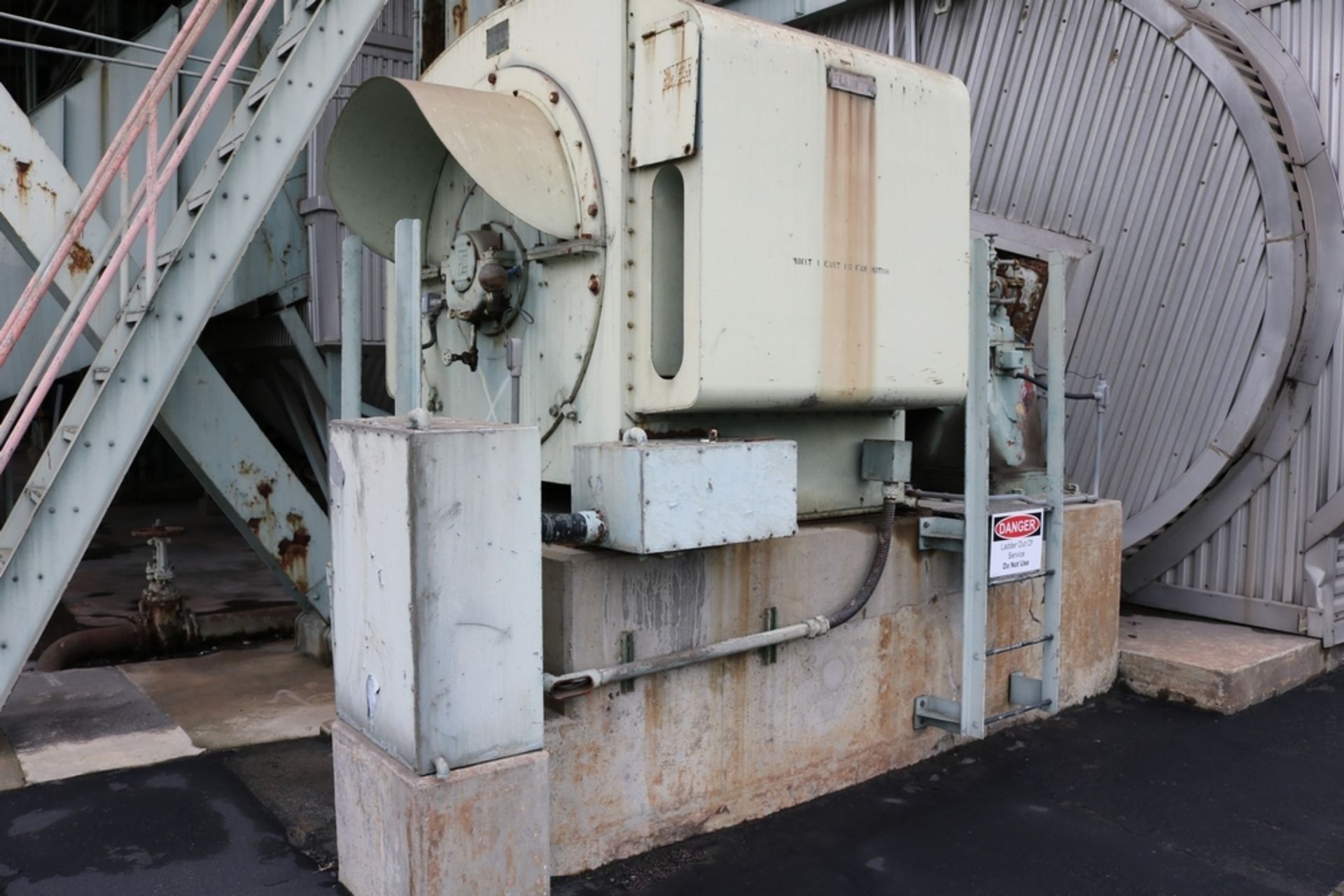 POWER PLANT EQUIPMENT PHOTOS - Image 22 of 157