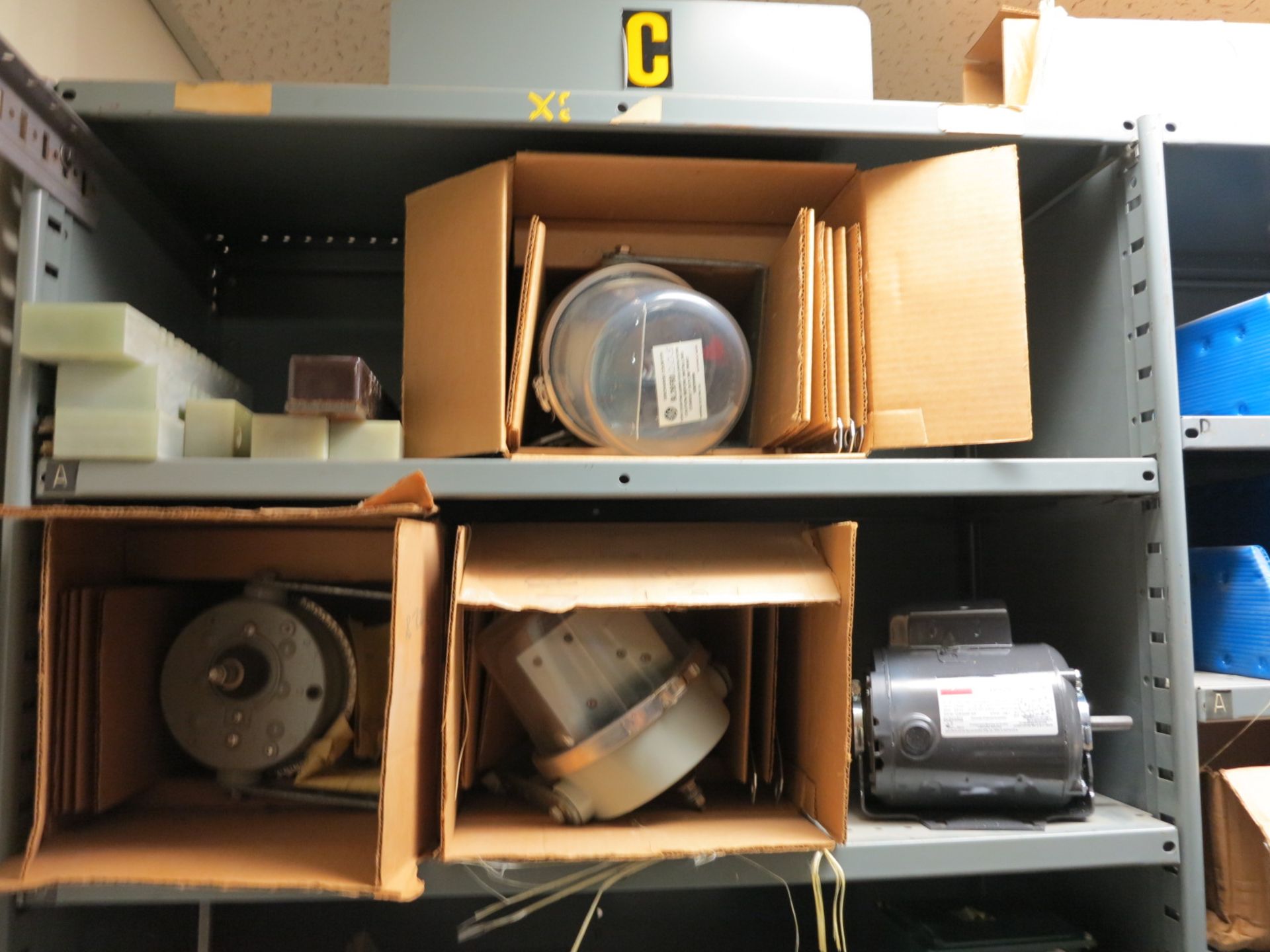 LOT - (3) 3' SECTIONS OF SHELVING, W/ CONTENTS TO INCLUDE: (8) NEW ELECTRIC MOTORS AND (1) REBUILT - Image 8 of 10