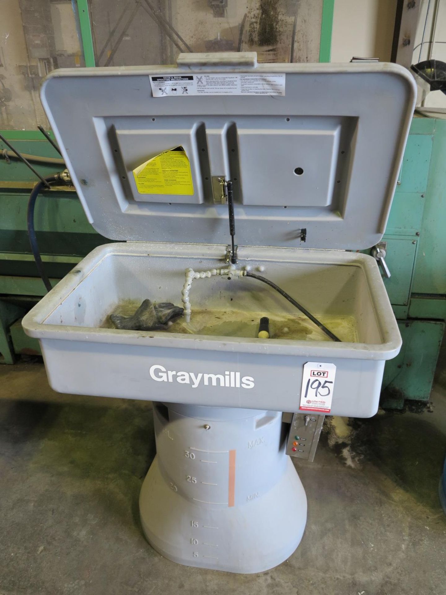 GRAYMILLS HEATED PARTS WASHER, MODEL DH436R-A