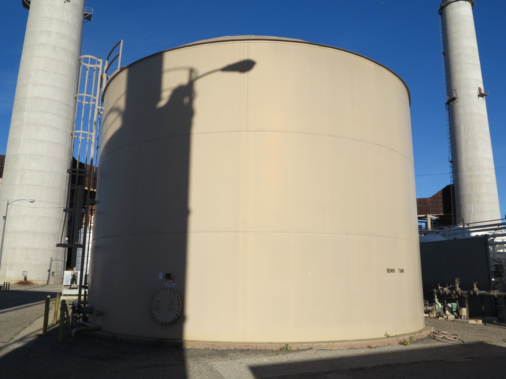 DEMINERALIZED WATER TANK, 36' DIA X 30' HT, 4167 BARREL CAPACITY