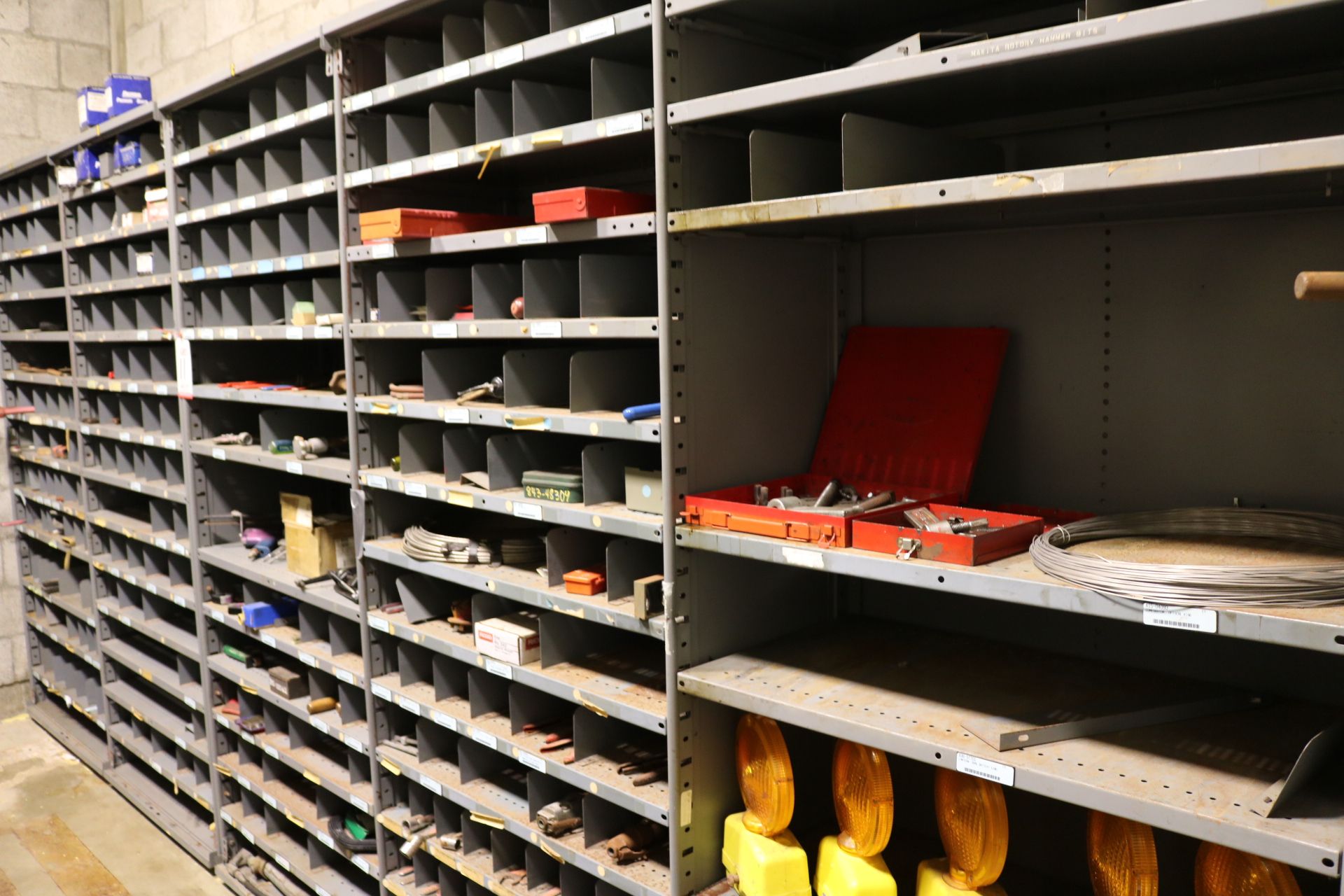 LOT - CONTENTS OF (4) 3' SECTIONS OF SHELVING TO INCLUDE: MISC HAND TOOLS, RIVETS, INTERNAL PIPE - Image 6 of 6