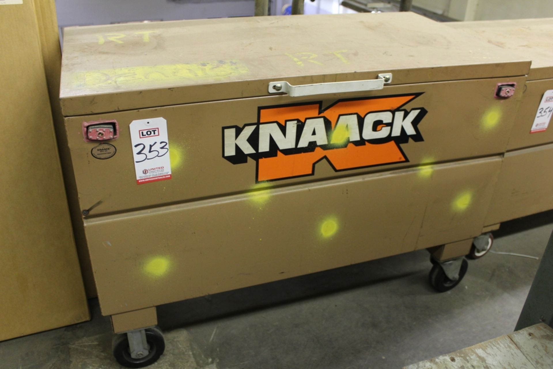 KNAACK PORTABLE GANG BOX W/ ASSORTED TOOLS, 48" X 24" X 24", LOCATED ON 2ND LEVEL (NO ELEVATOR); (