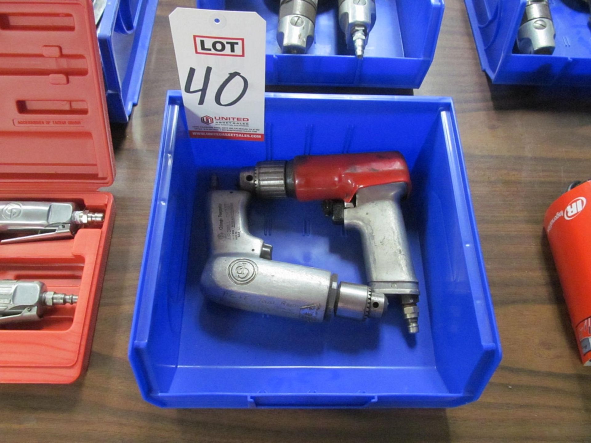 LOT - (2) 3/8" PNEUMATIC DRILLS: (1) SNAP-ON #PDR3A AND (1) CP #787