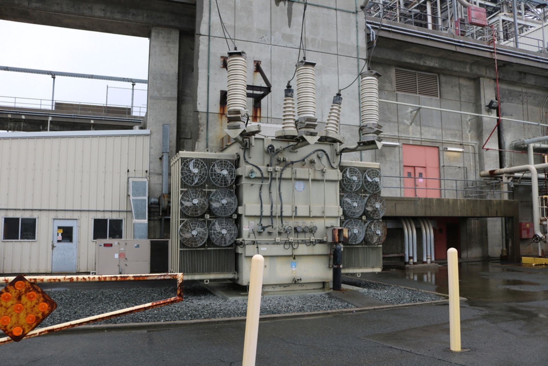 POWER PLANT EQUIPMENT PHOTOS - Image 153 of 223