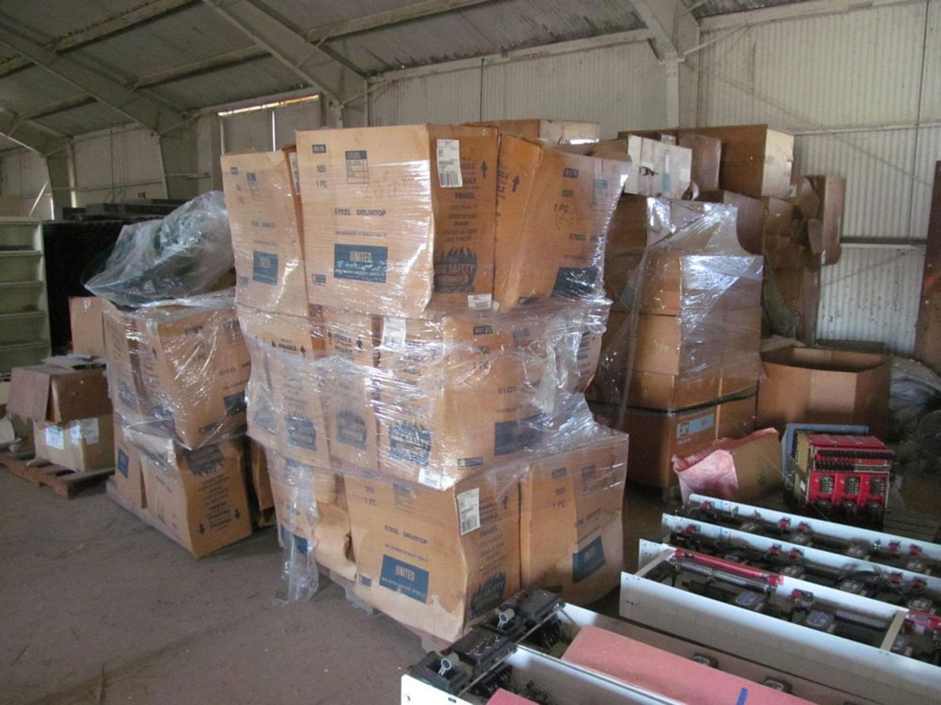 LOT - CONTENTS OF GC WAREHOUSE; INCLUDING ARMATURES, BREAKERS, WIRE, PIPE INSULATION & TOOL BOXES - Image 9 of 10