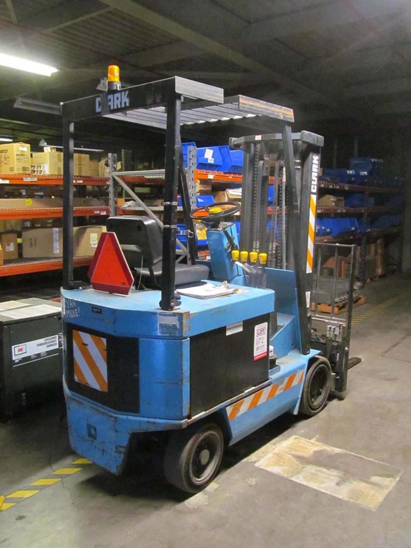 3500 LB. CLARK MODEL ECS25 ELECTRIC FORK LIFT, S/N E357-0445-7905FB, 1470 HRS., SIDE SHIFT, FORK - Image 2 of 3