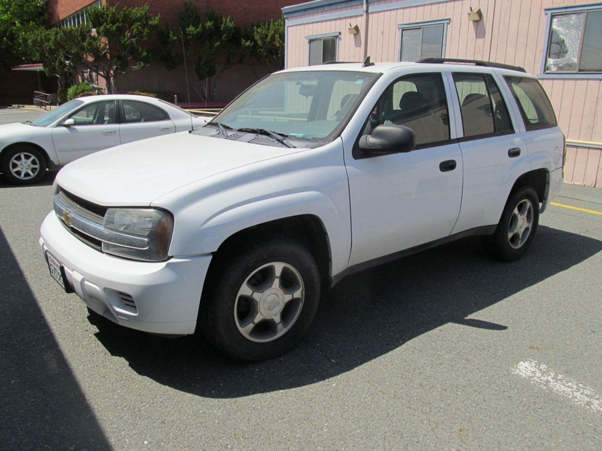 2007 CHEVROLET TRAILBLAZER SUV, VIN 1GNDS13S972267268, 166,016 MILES - Image 2 of 4