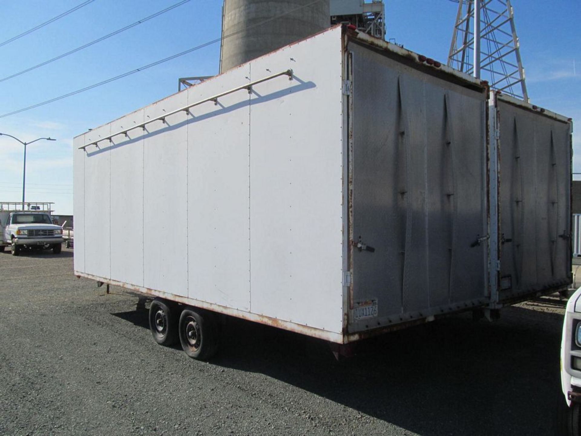 22' TANDEM AXEL UTILITY TRAILER, PINTLE HITCH, (NO TITLE) - Image 2 of 2