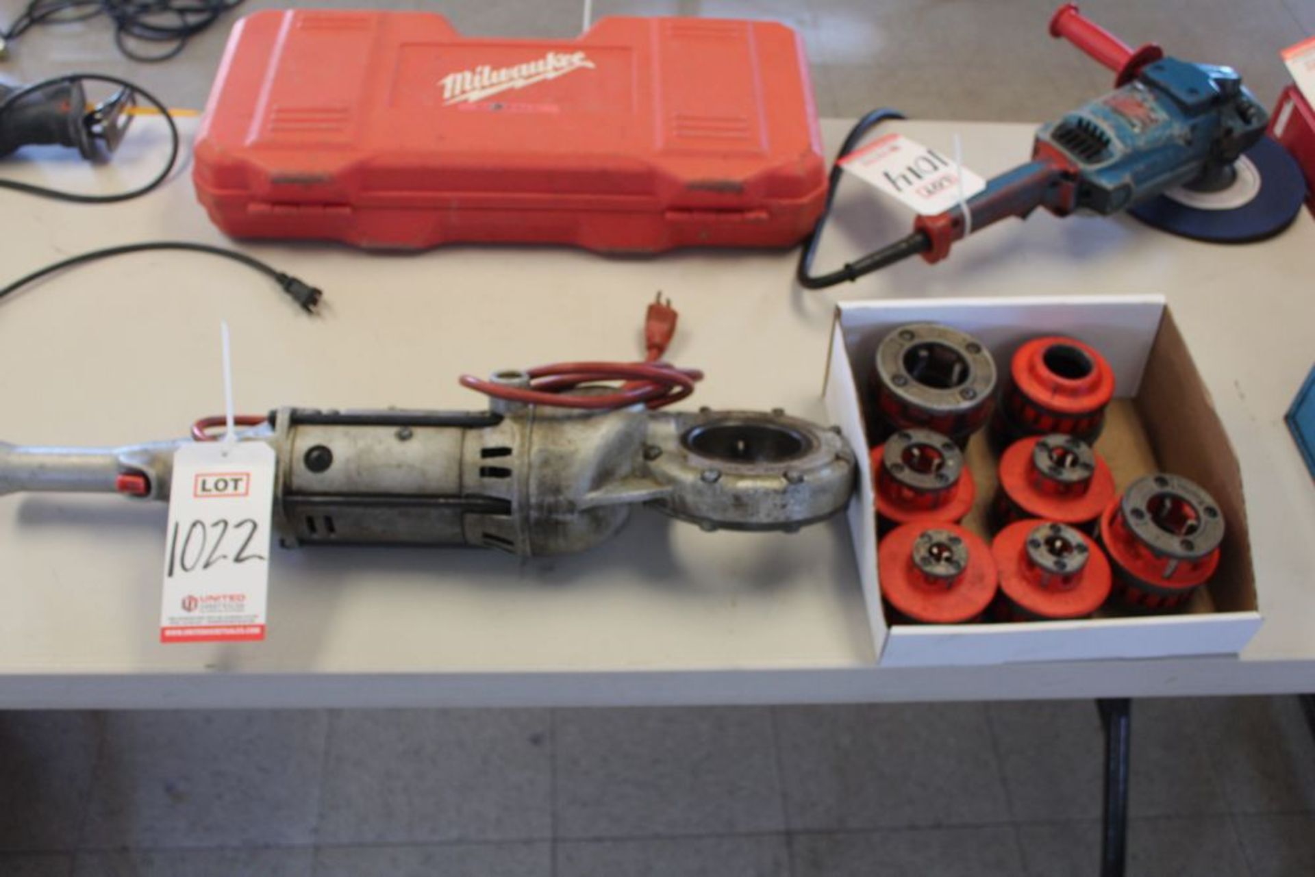 RIDGID MODEL 700 POWER THREADER, (LUNCHROOM)