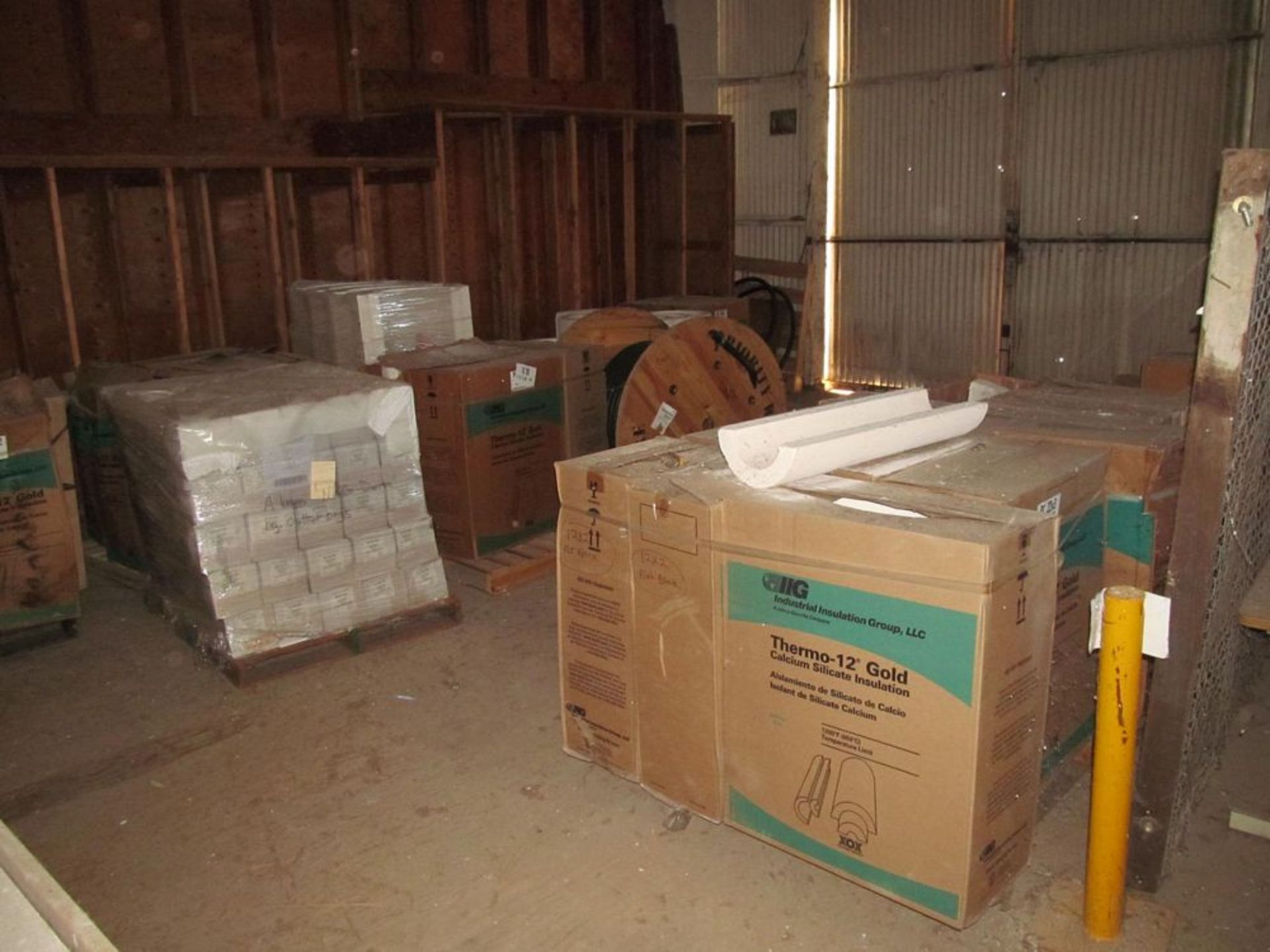 LOT - CONTENTS OF GC WAREHOUSE; INCLUDING ARMATURES, BREAKERS, WIRE, PIPE INSULATION & TOOL BOXES - Image 8 of 10