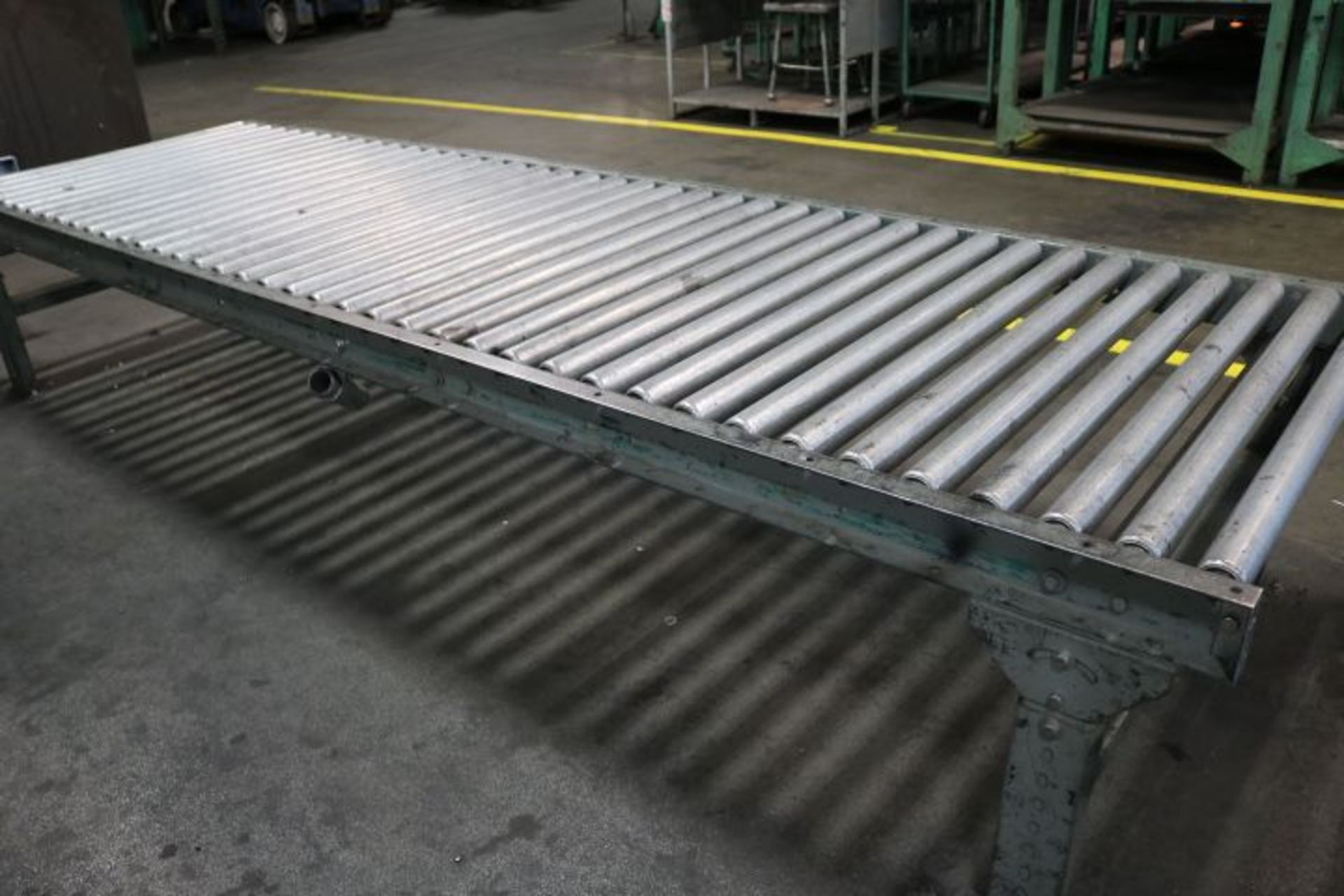 10' SECTION OF 32" CONVEYOR - Image 3 of 3