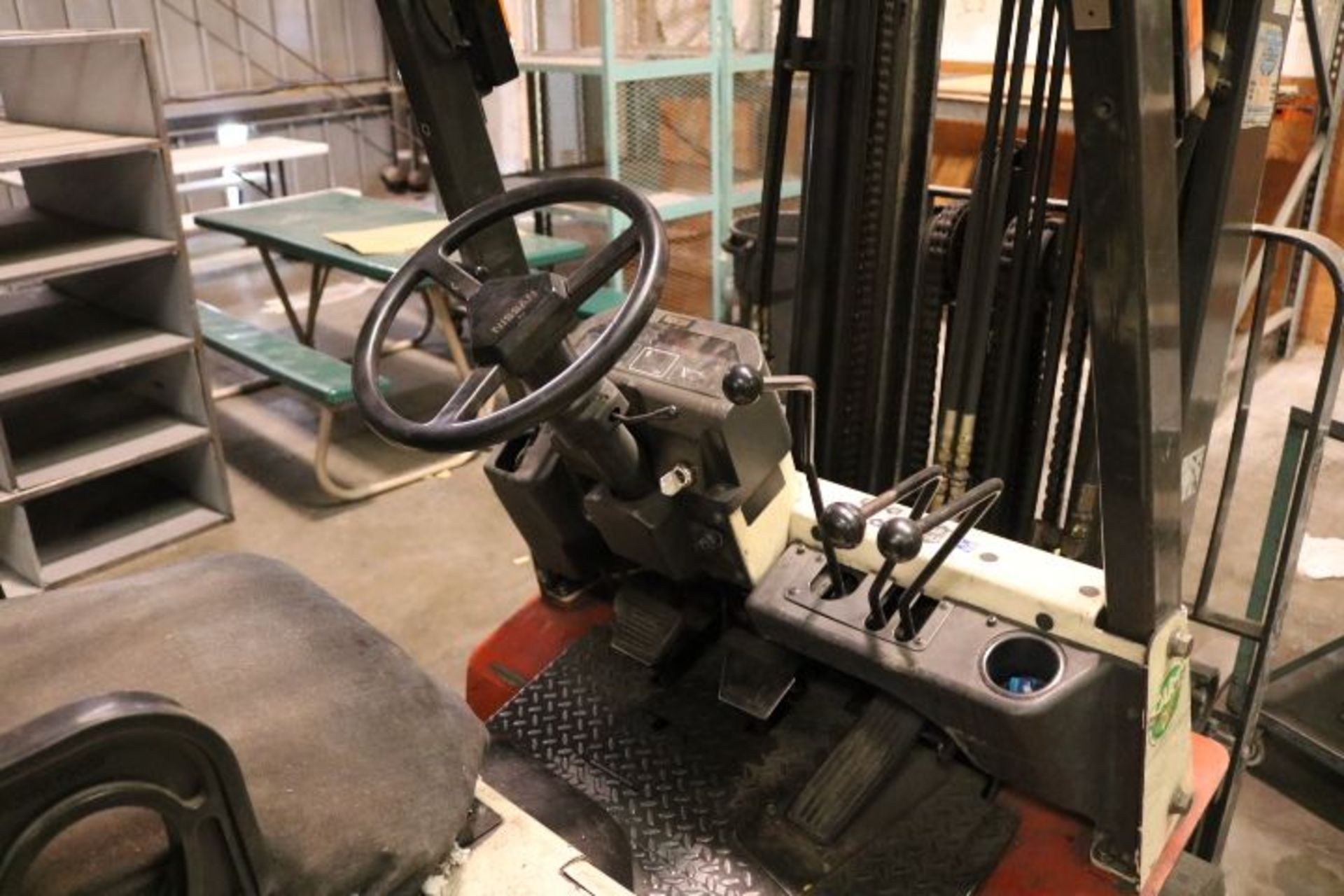 NISSAN FORKLIFT, MODEL CPJ02A25L, 5,000 LB, LPG, 3-STAGE MAST, W/ SIDE SHIFT, S/N 9W3105 - Image 3 of 4