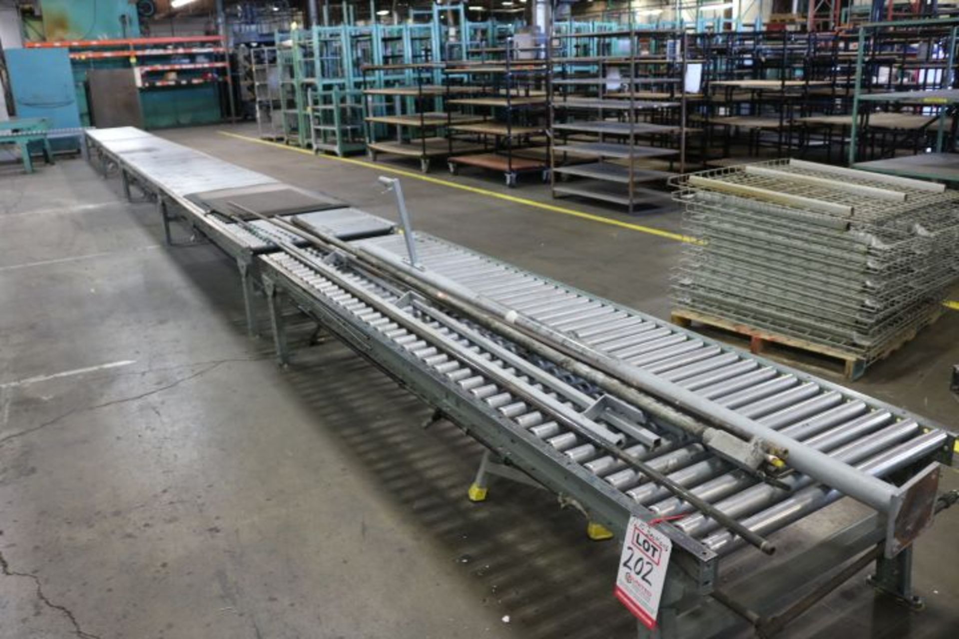 10' SECTION OF 32" CONVEYOR
