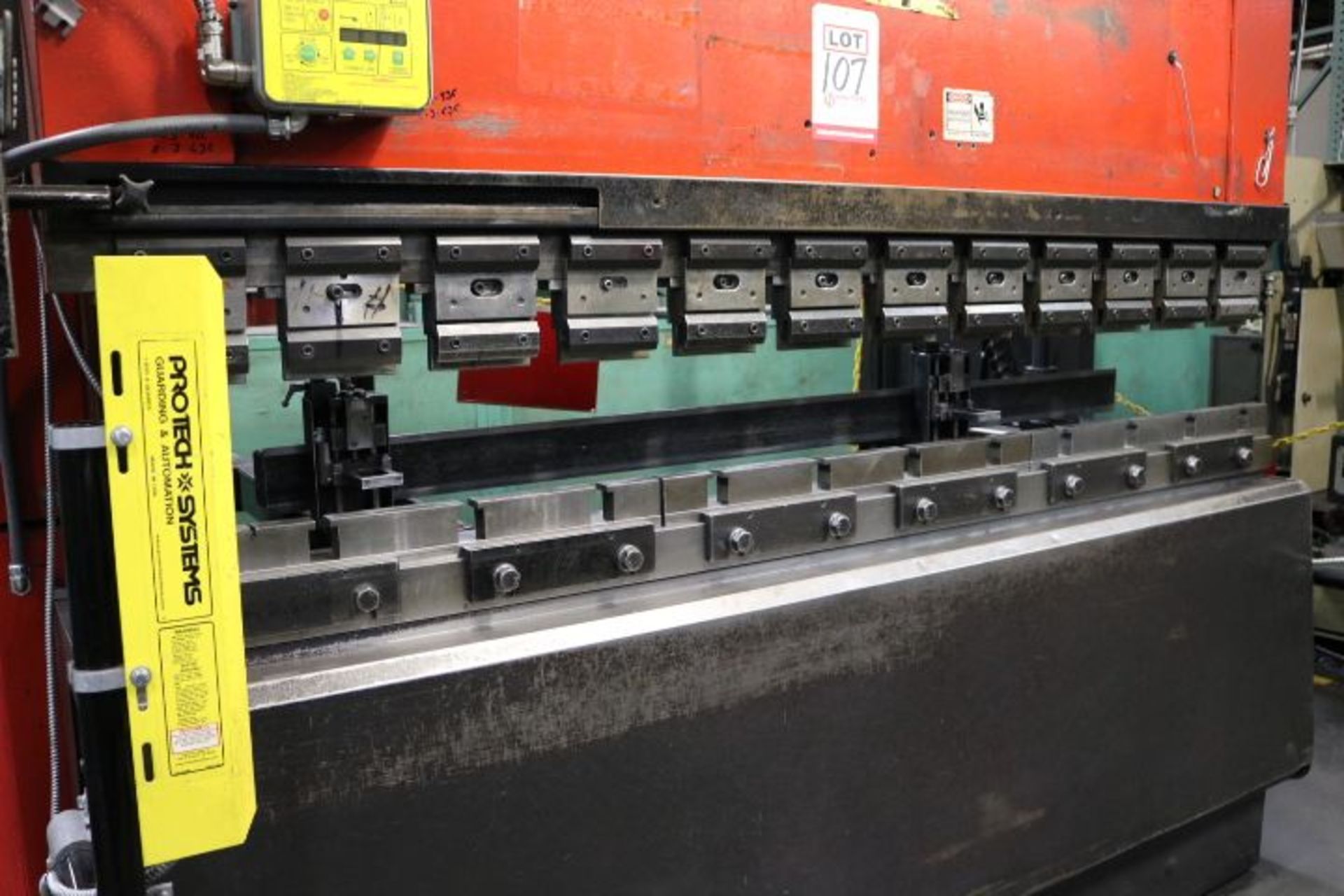 AMADA MODEL FBD-1025E, 110-TON X 98" CNC PRESS BRAKE, S/N 1020219 (NEW 1990), PROTECH SYSTEMS - Image 3 of 13