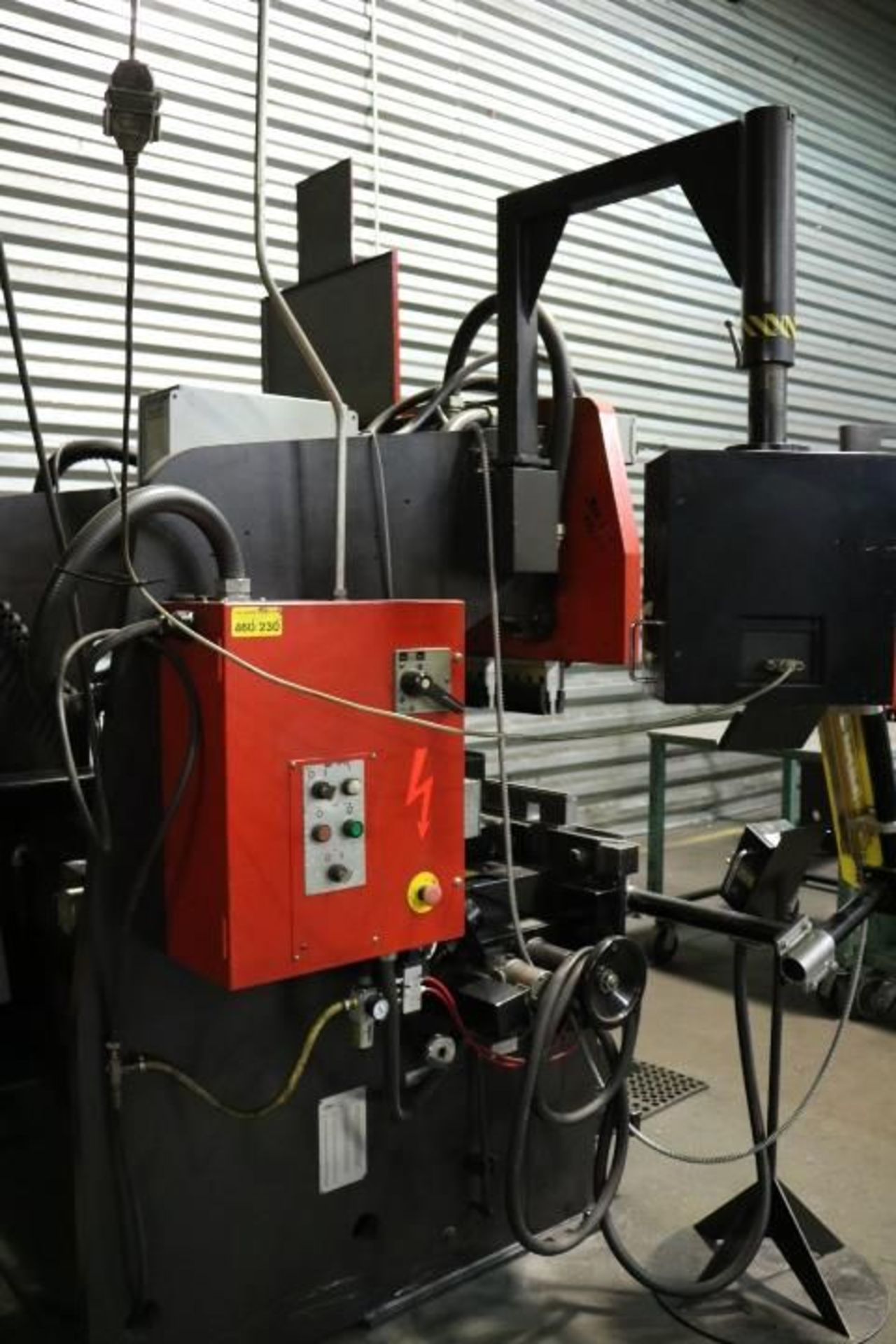 AMADA MODEL RG-50, 55-TON HYDRAULIC CNC PRESS BRAKE (NEW 1996), S/N 508981, PROTECH SYSTEMS GUARDING - Image 10 of 13