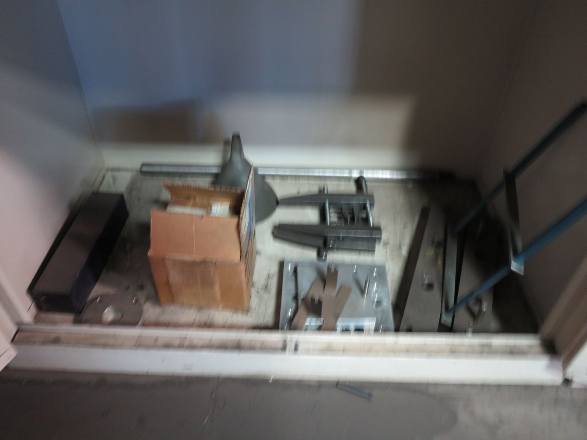 2-DOOR CABINET W/ LARGE QTY OF MILLING CUTTERS, ETC. - Image 5 of 5