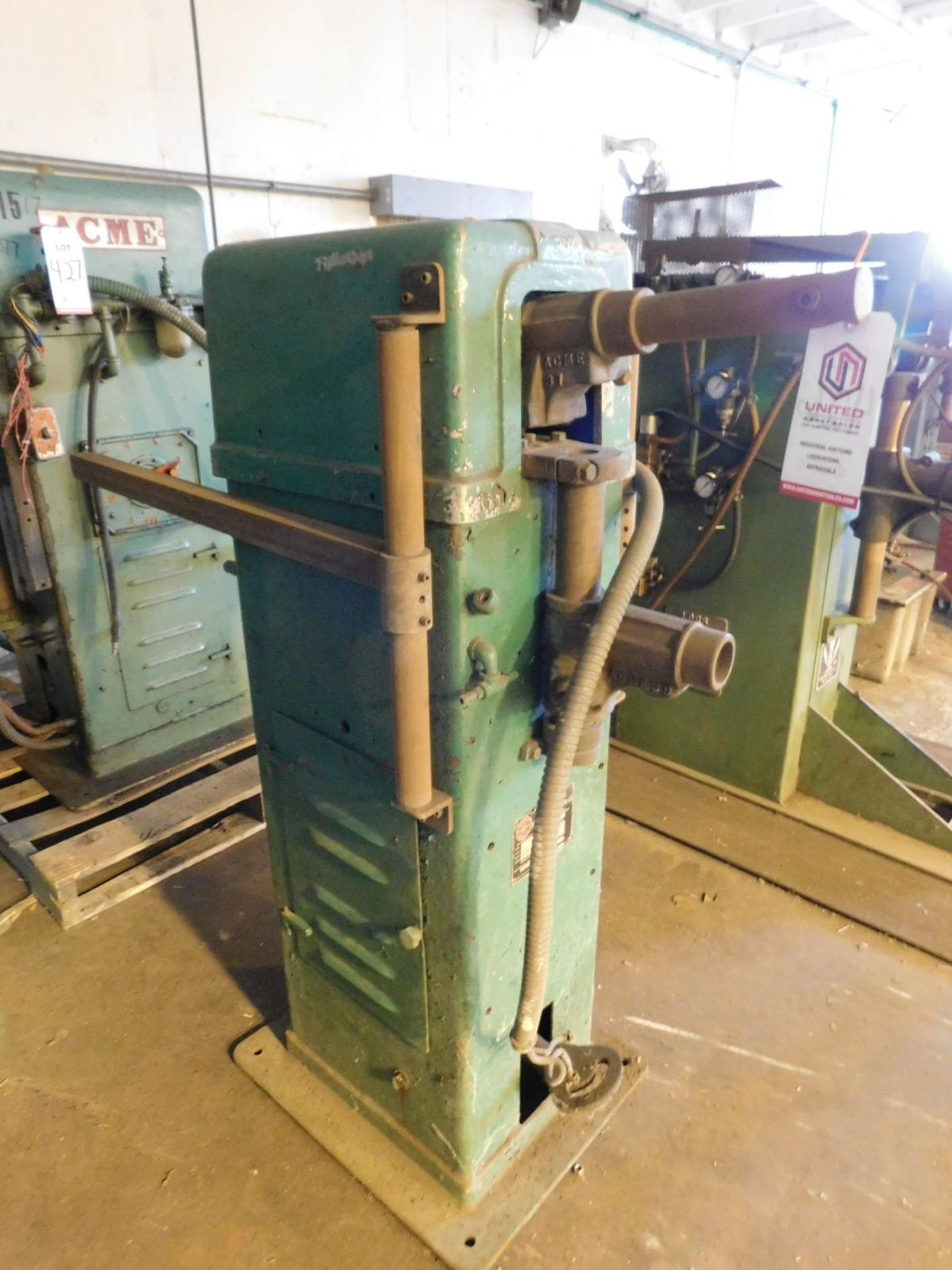 ACME SPOT WELDER, TYPE 1-24-10, S/N 4535, 10 KVA, 220V