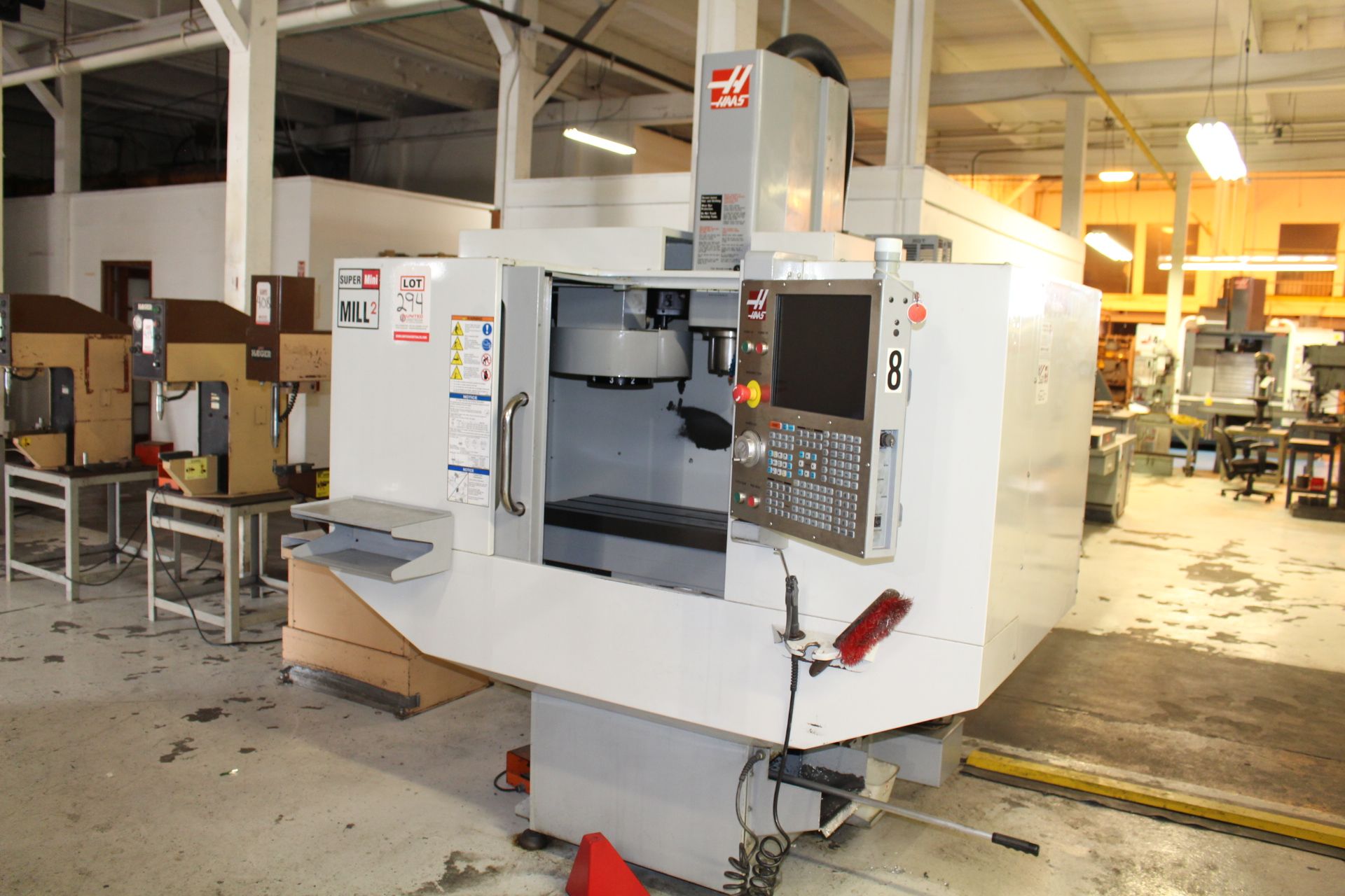 2009 HAAS SUPERMINI MILL 2 CNC VERTICAL MILL, S/N 1073933, 20" X, 16" Y, 14" Z, 40" X 14" TABLE, - Image 2 of 7