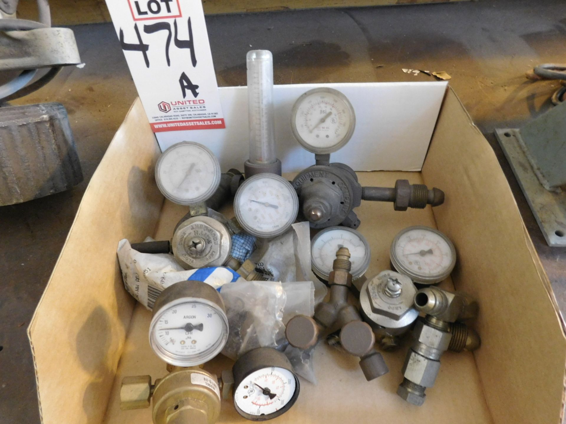 LOT - WELDING REGULATORS