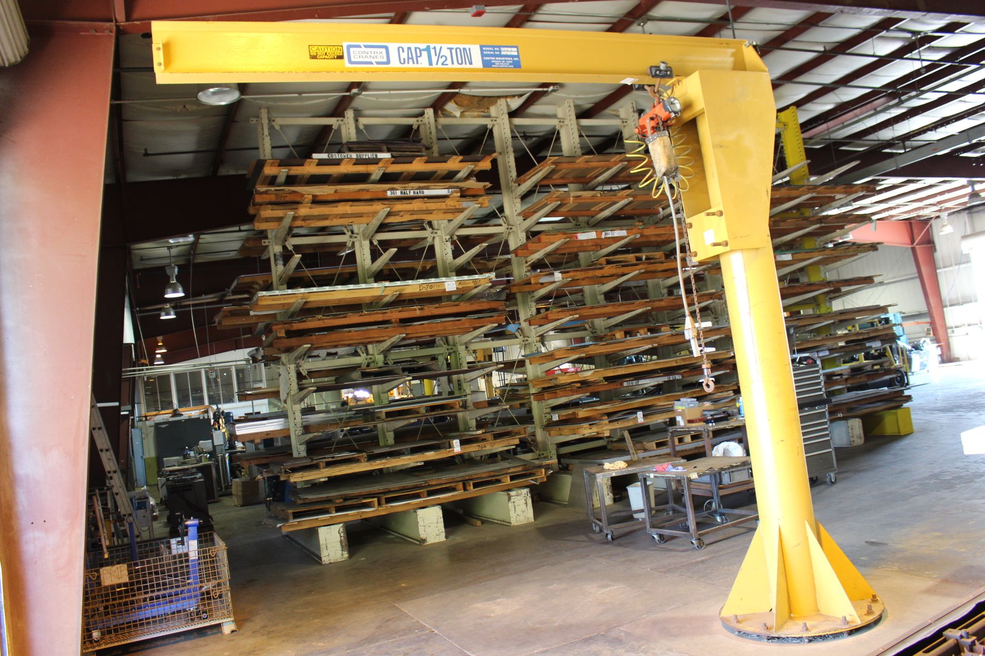 CONTRX CRANES 1-1/2-TON 12' X 12' FLOOR JIB, W/ JET 1-TON PNEUMATIC CHAIN HOIST