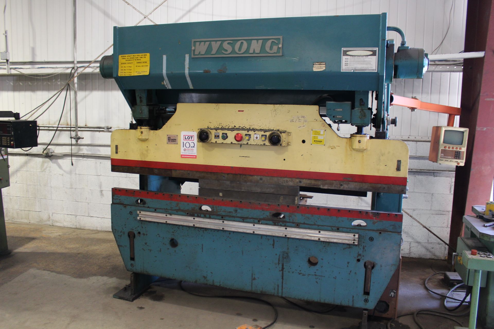 WYSONG H-55-6 HYDRA-MECHANICAL PRESS BRAKE, S/N HPB21-113, 55 TON X 6', DYNABEND 3 CONTROL