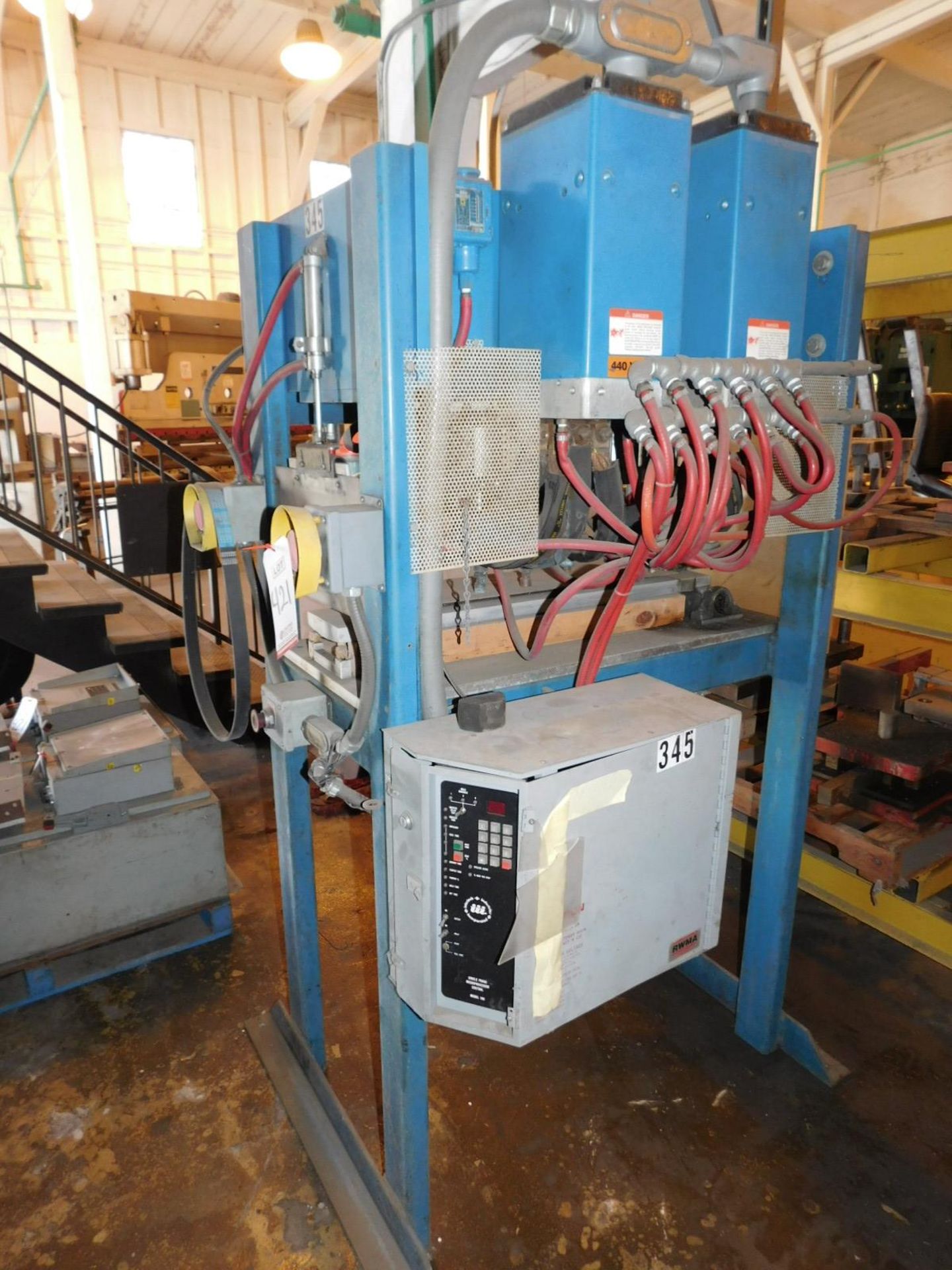 SIX HEAD PNEUMATIC SPOT WELDER, W/ INTERLOCK INDUSTRIES INC MODEL 105 SINGLE PHASE MICROPROCESSOR