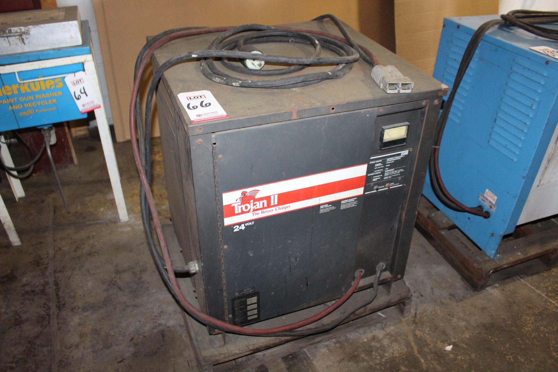 TROJAN II 24 VOLT FORKLIFT CHARGER