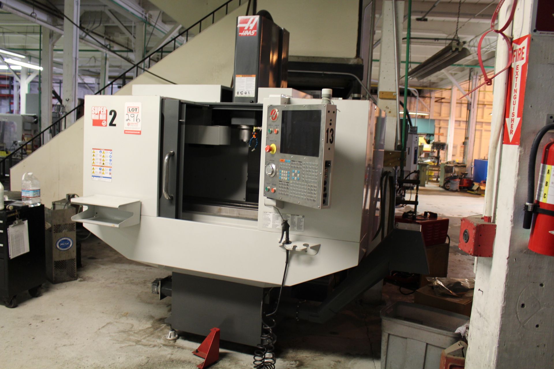 2012 HAAS SUPERMINI MILL 2 CNC VERTICAL MILL, S/N 1097695, 20" X, 16" Y, 14" Z, 40" X 14" TABLE, - Image 2 of 7