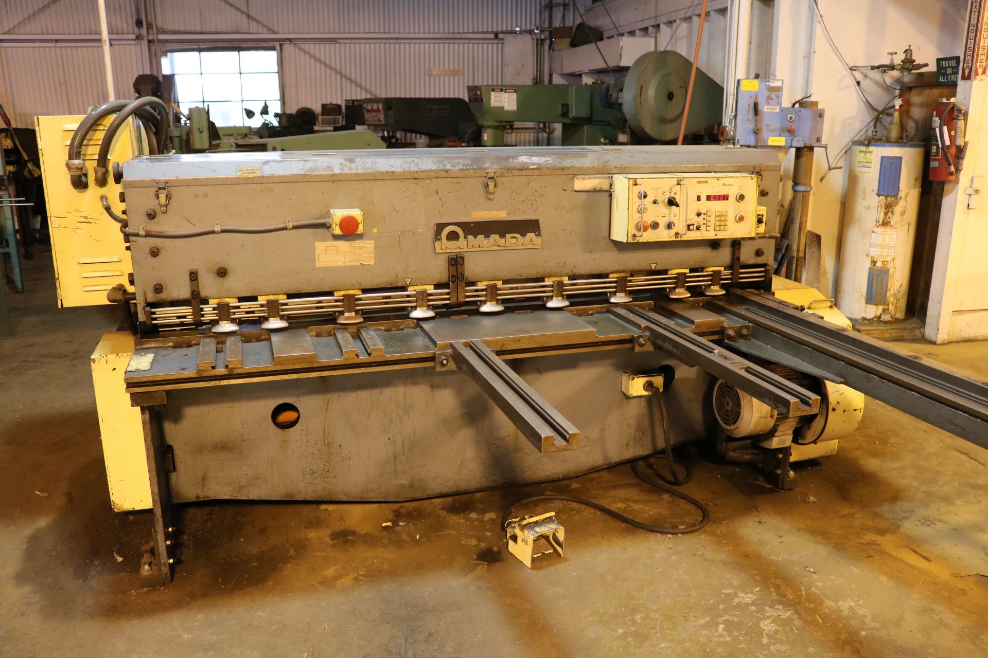 AMADA M-2045 SHEAR, S/N 2401997, 0.177" X 6', FRONT OPERATING BACK GAUGE, SQUARE ARM, (2) SUPPORTS