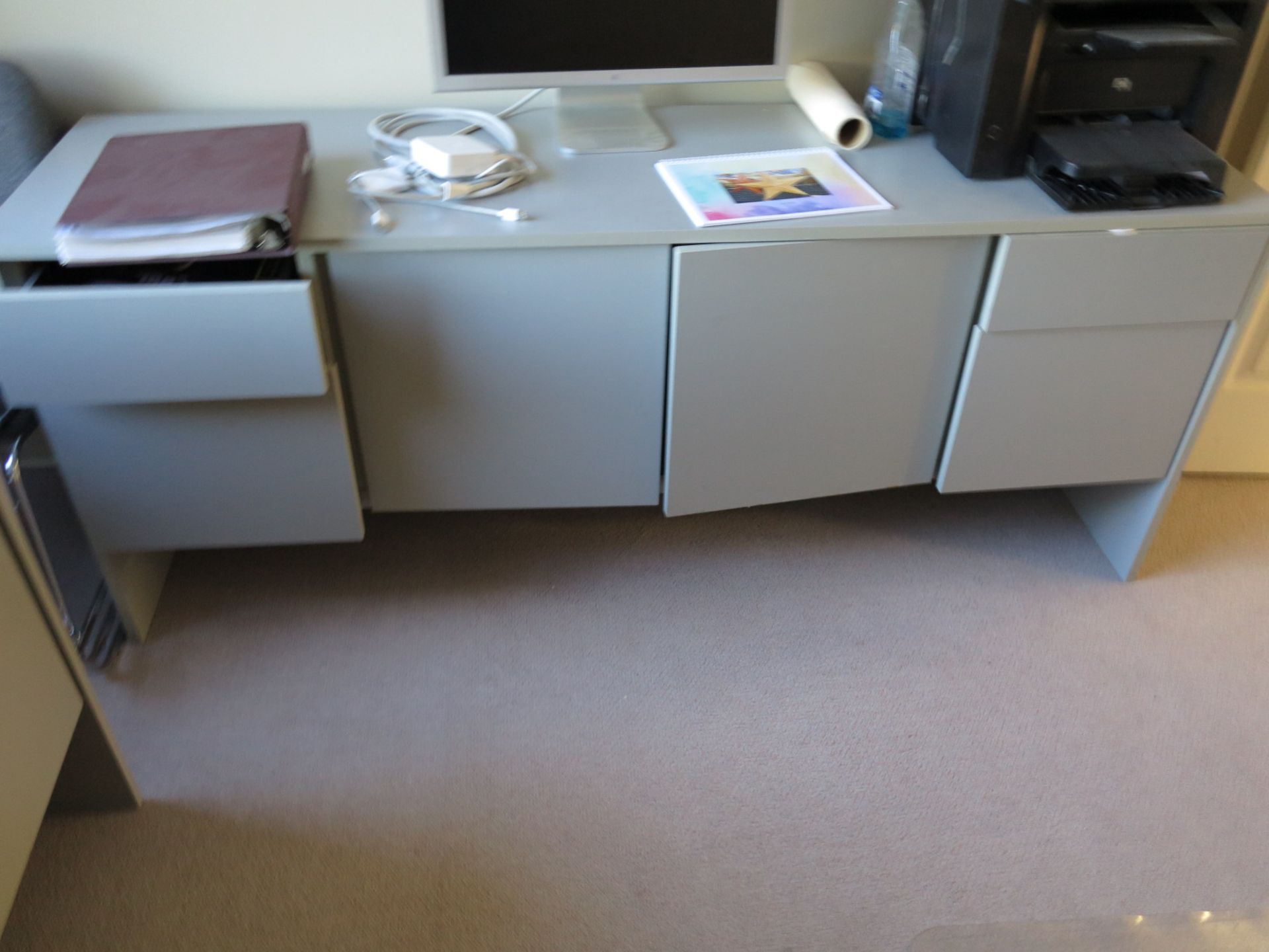 LOT - OFFICE DESK AND MATCHING CREDENZA, W/ CHAIRS - Image 3 of 3