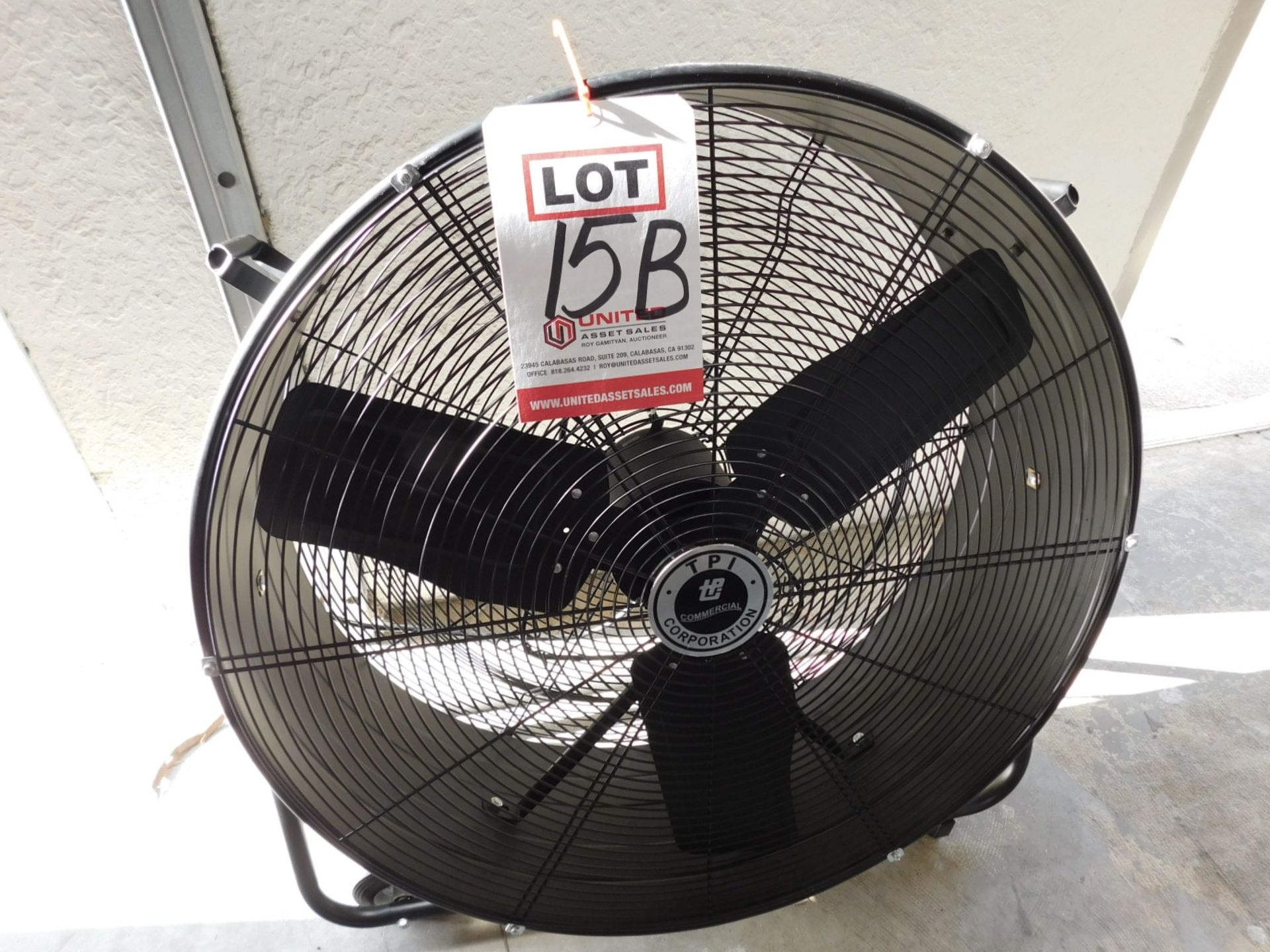 TPI 30" COMMERCIAL FLOOR FAN