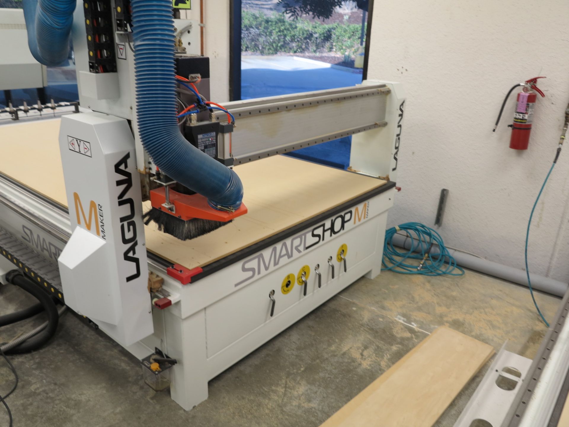 2018 LAGUNA SMARTSHOP M CNC ROUTER, 8 POSITION AUTOMATIC TOOL RACK, SINGLE SPINDLE 5.5 HP HEAD, ( - Image 2 of 6