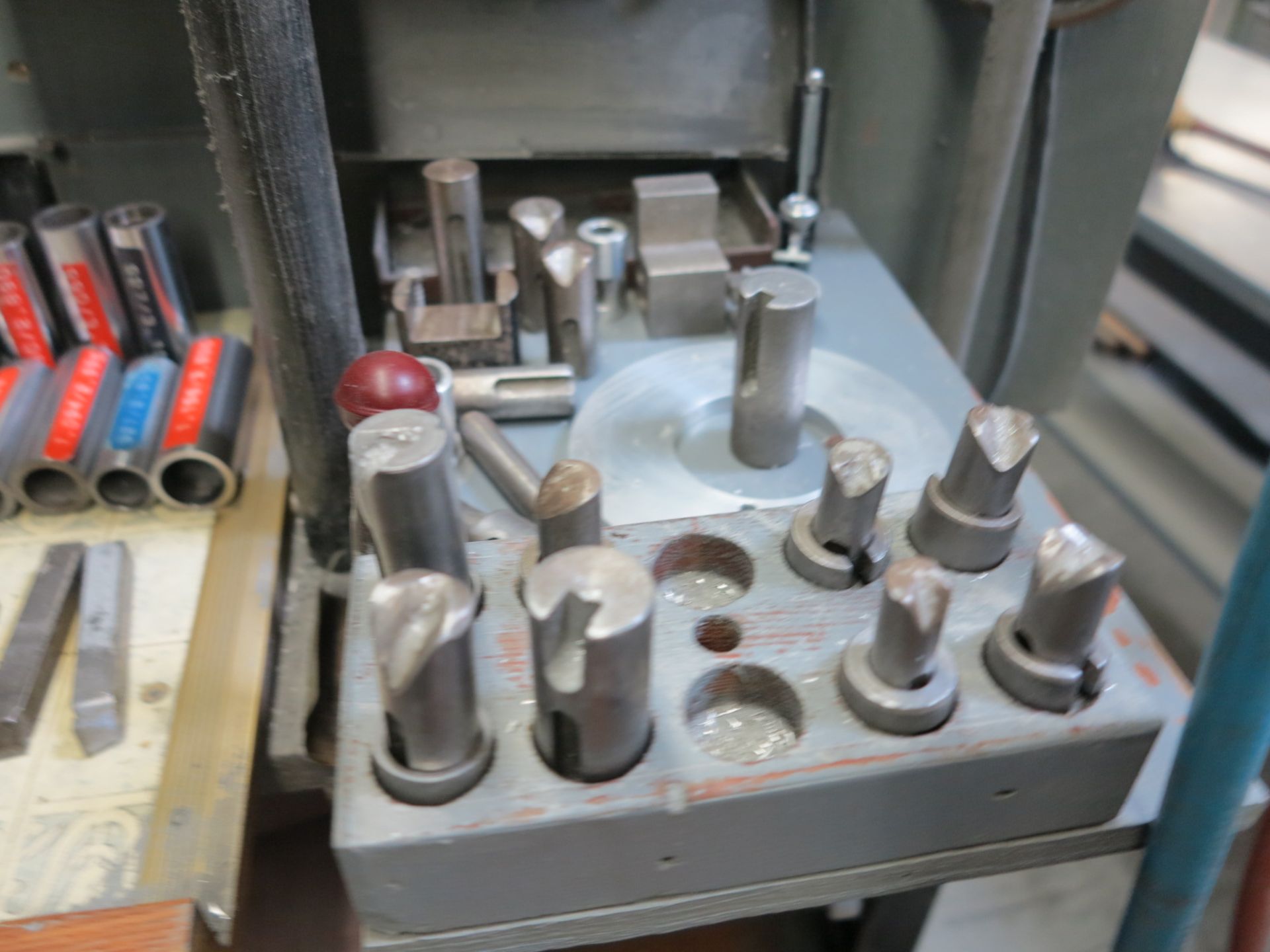 MILLRITE VERTICAL MILL, MODEL MV1, S/N 66822
