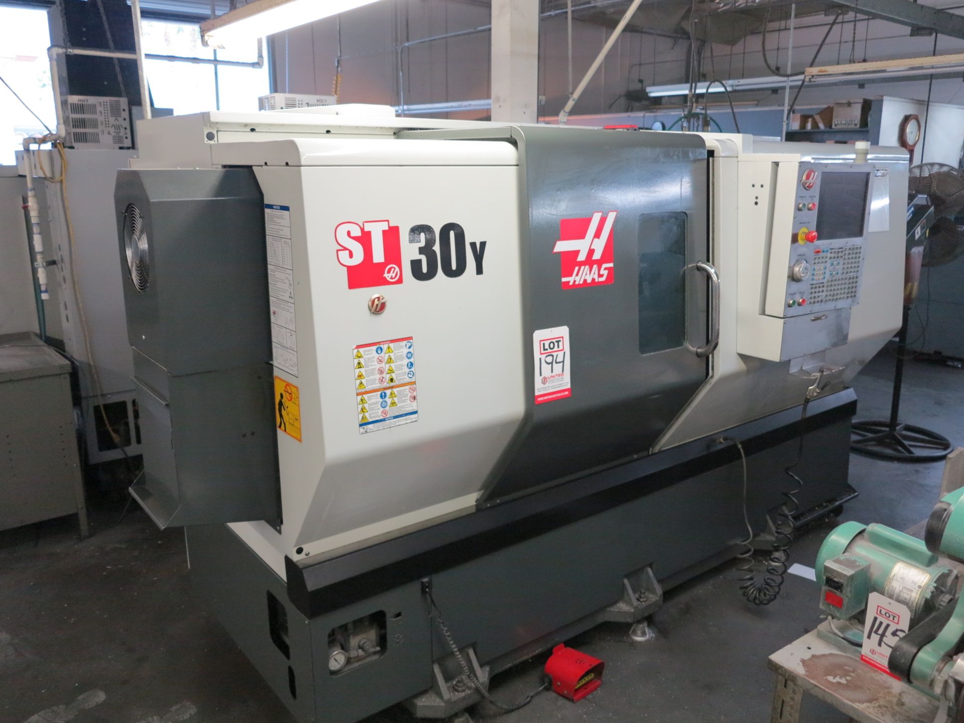 2013 HAAS ST-30Y CNC TURNING CENTER, S/N 3095014, FULL C AXIS, LIVE MILLING/DRILLING, Y AXIS - Image 2 of 14