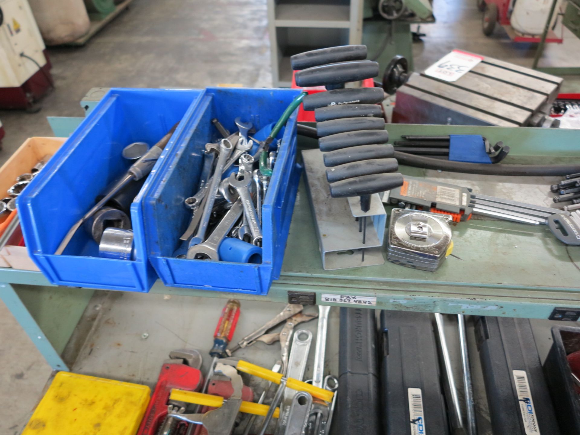5' STEEL WORKBENCH WITH LARGE ASSORTMENT OF HAND TOOLS INCLUDING APPROX 5 TORQUE WRENCHES, ETC. - Image 2 of 5