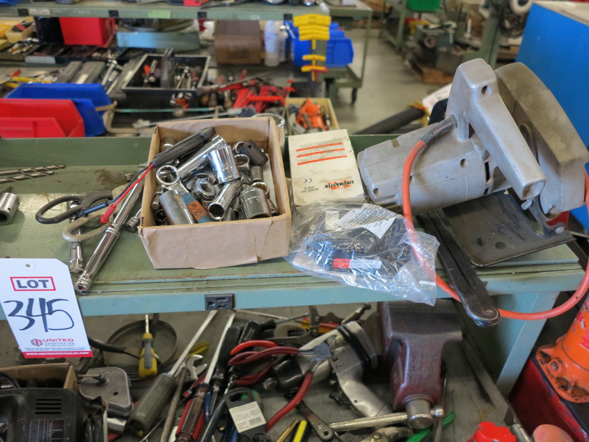 STEEL WORKBENCH, FULL OF HAND TOOLS - Image 2 of 5