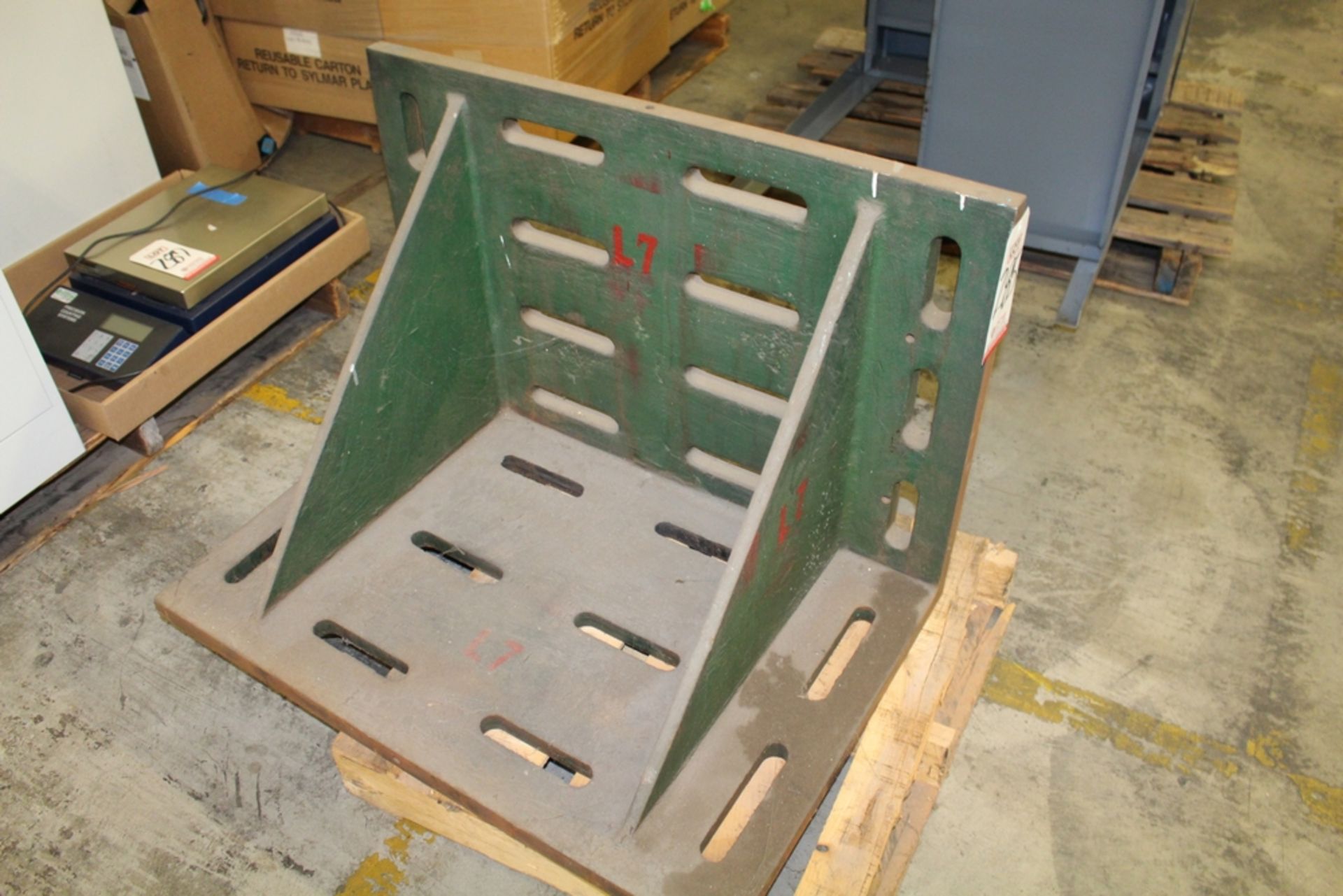 SLOTTED ANGLE PLATE, 35-1/4" X 23-1/2" X 23-1/2" - Image 2 of 2