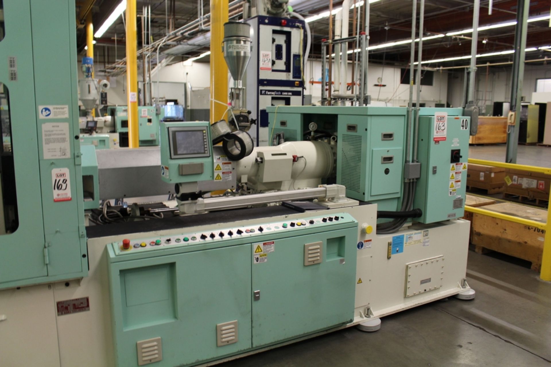 2010 AOKI SB III-250LL-50S INJECTION PET STRETCH BLOW MOLDING MACHINE, S/N SCLM0436, 50-TON, - Image 5 of 14